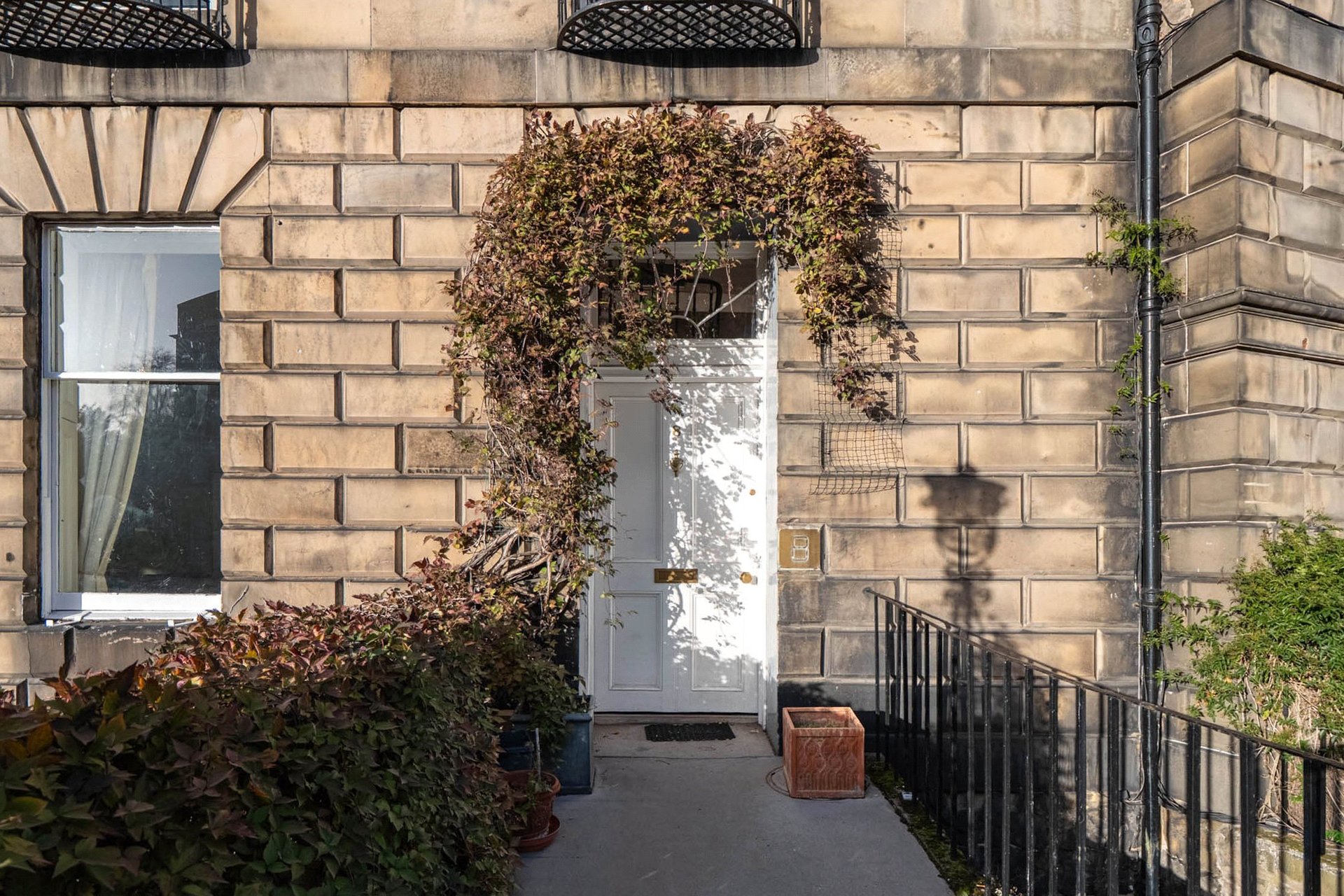 8/5 Abercromby Place, Edinburgh, EH3 6LB - Picture #2