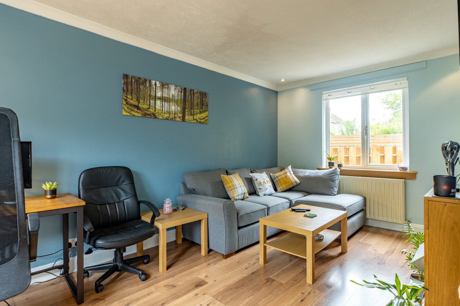 18 Dumgoyne Avenue, Milngavie, G62 7AJ - Picture #3