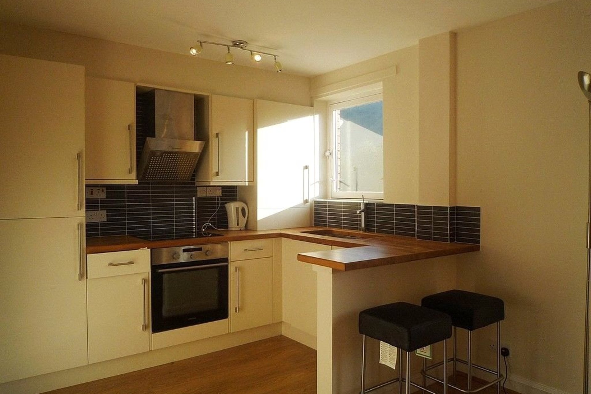 1/7 East Parkside, Newington, Edinburgh, EH16 5XJ - Picture #2