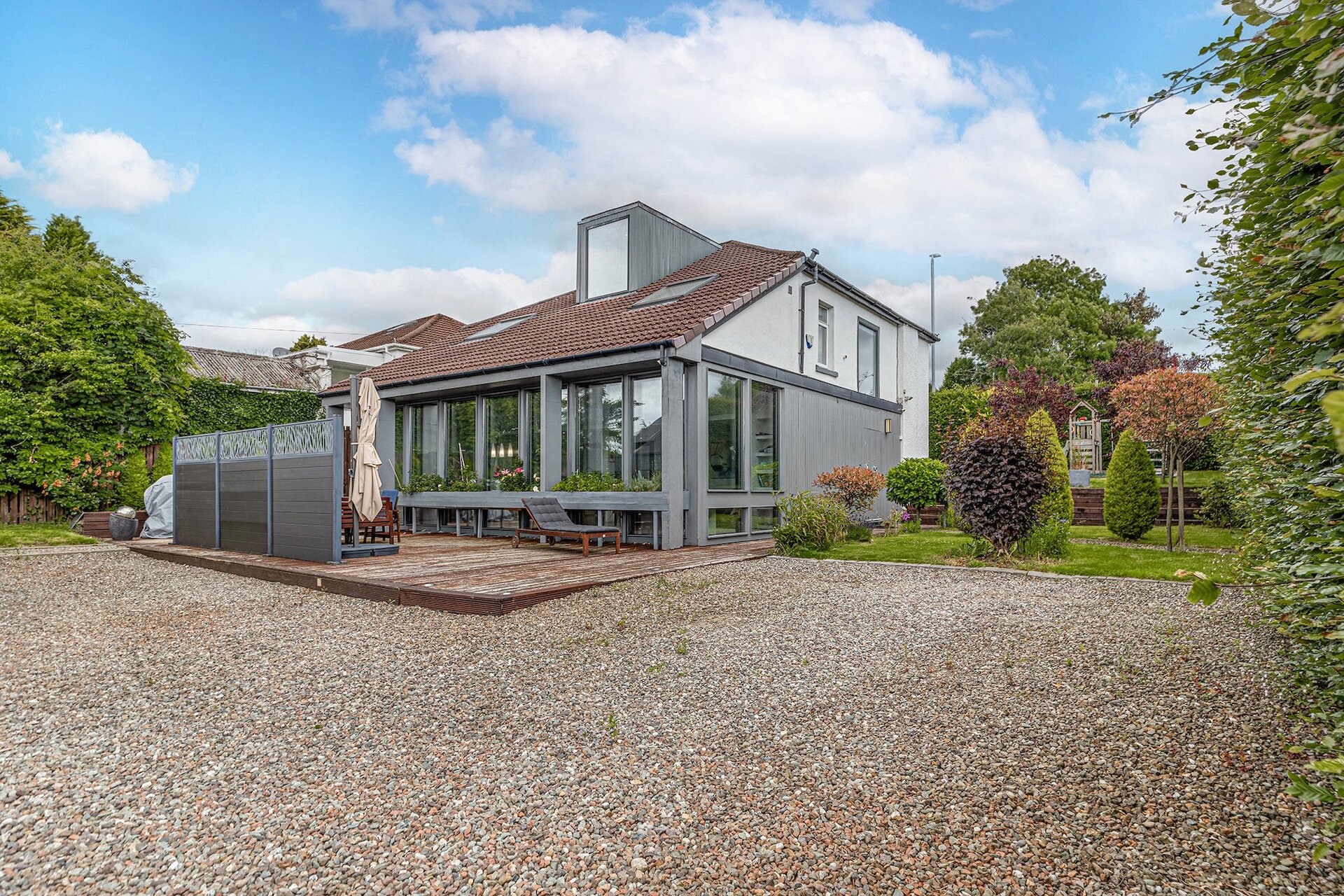 33 West Chapelton Avenue, Bearsden, G61 2DJ - Picture #1