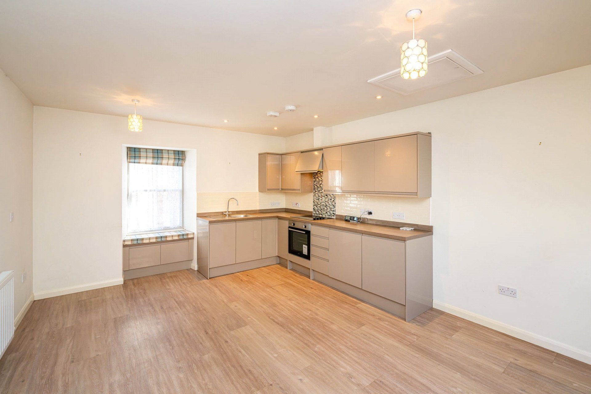 23B Tweed Street, Berwick-upon-Tweed, Northumberland, TD15 1NG - Picture #3