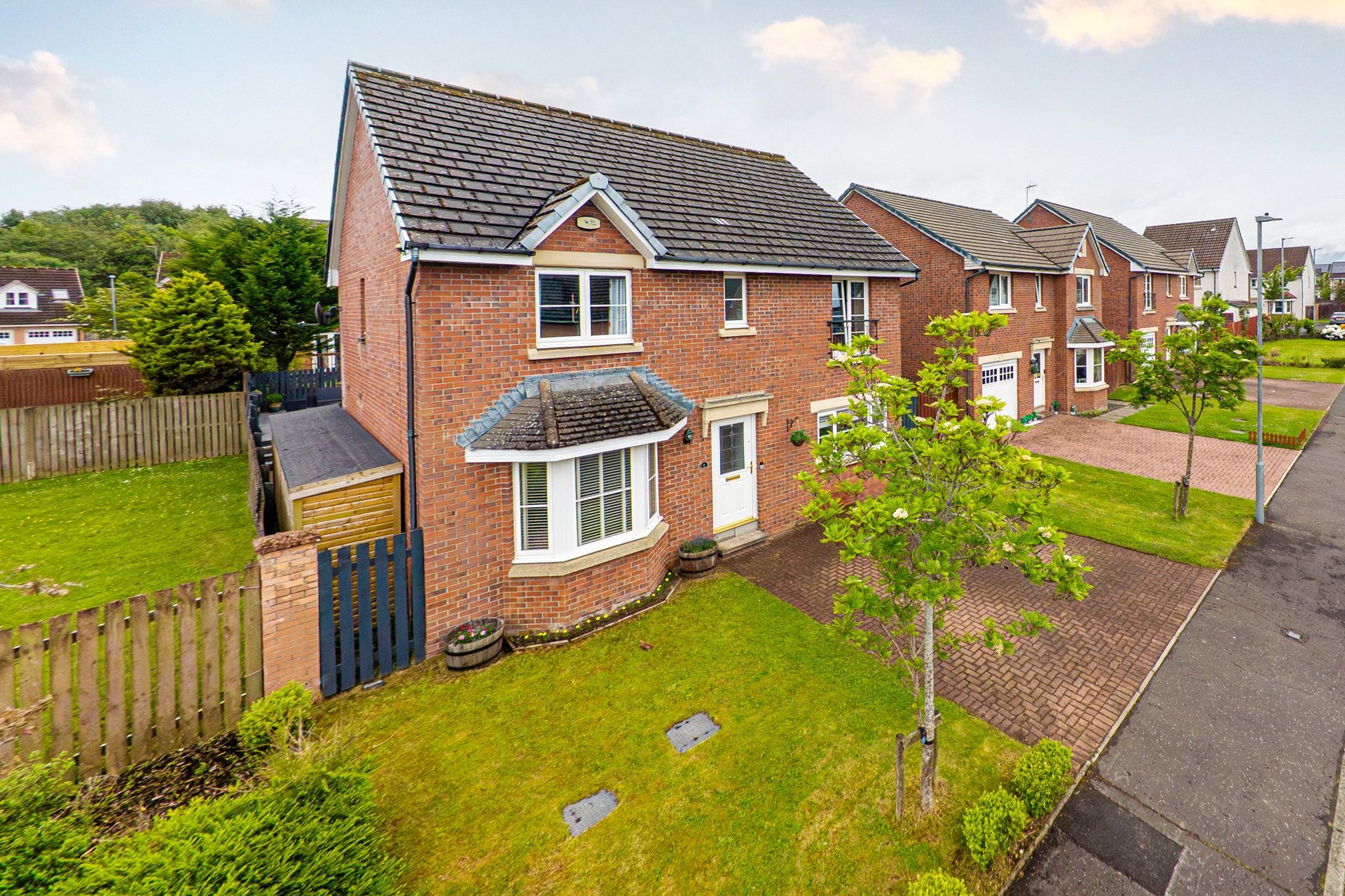 6 Parkholm Quadrant, Darnley, Glasgow, G53 7ZH - Picture #2