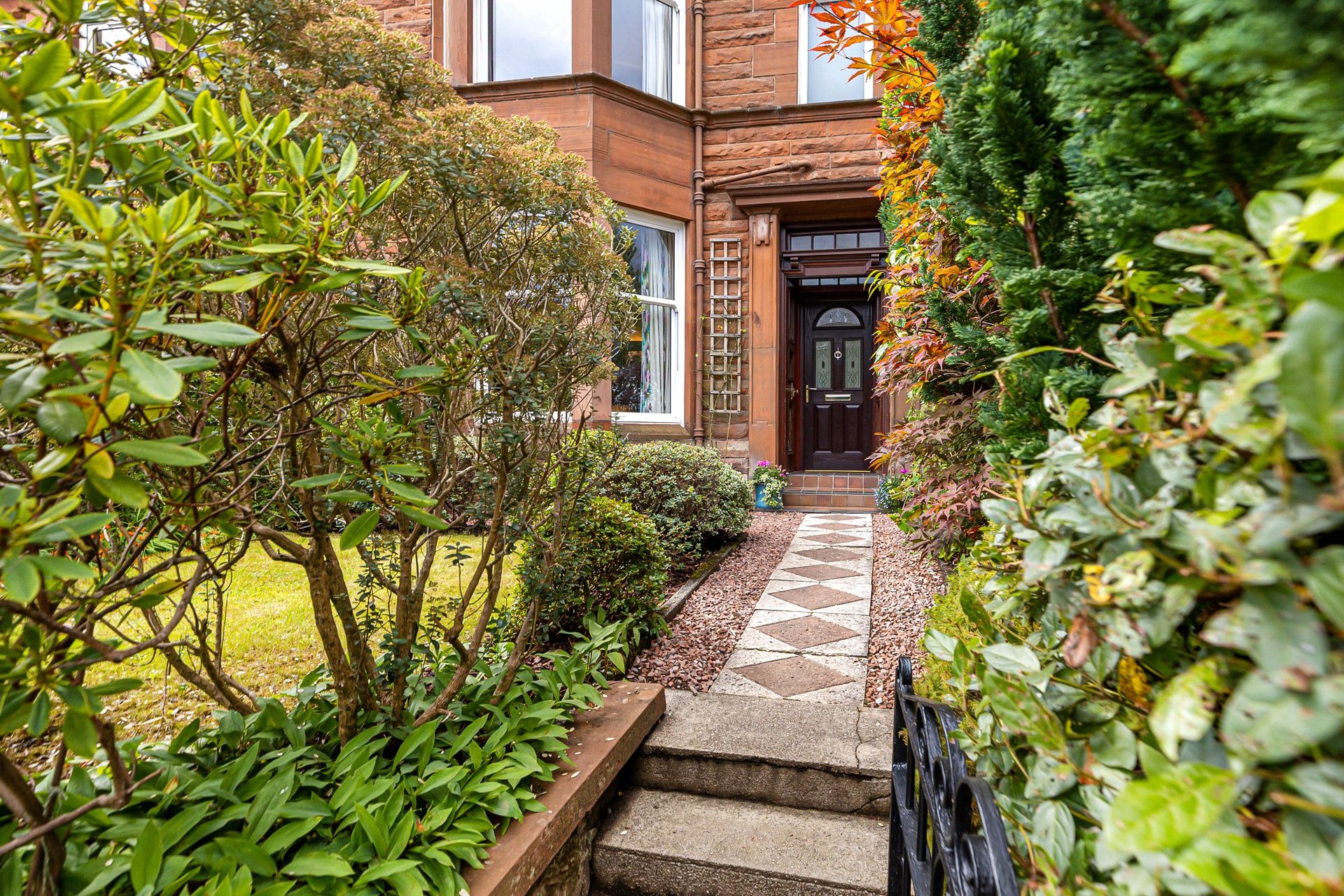 8 St. Anns Drive, Giffnock, Glasgow, G46 6JP - Picture #2