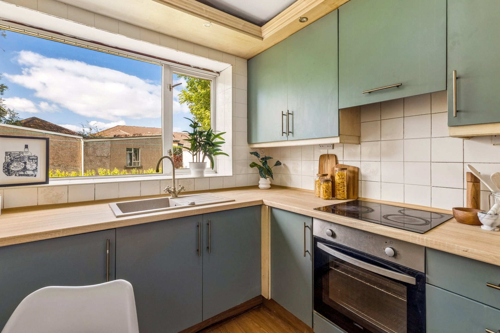 Flat 8, Castle Court, 4 Broomhill Avenue, Newton Mearns, Glasgow, East Renfrewshire, G77 5HZ - Picture #10
