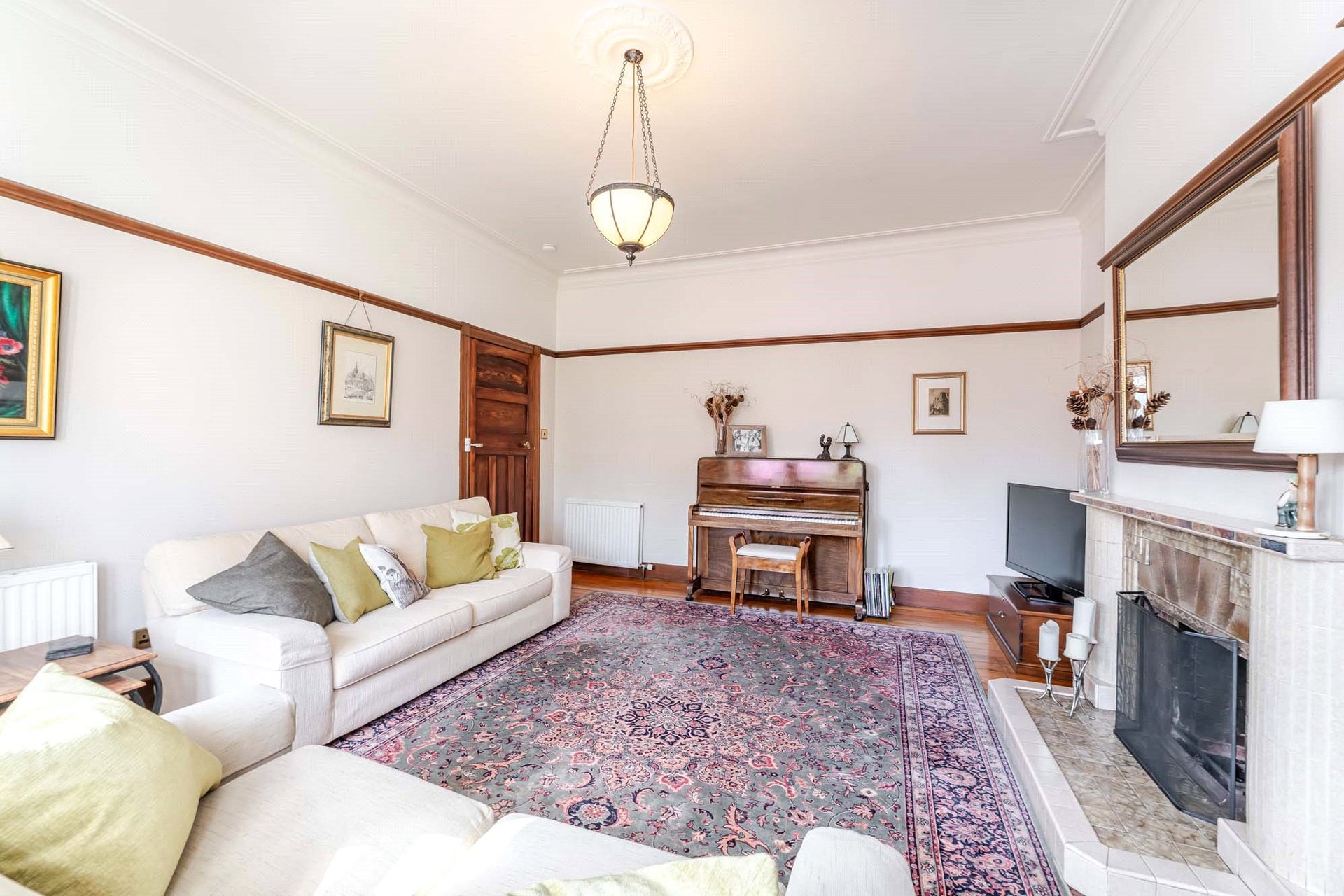 33 Fernleigh Road, Newlands, Glasgow, G43 2UD - Picture #4