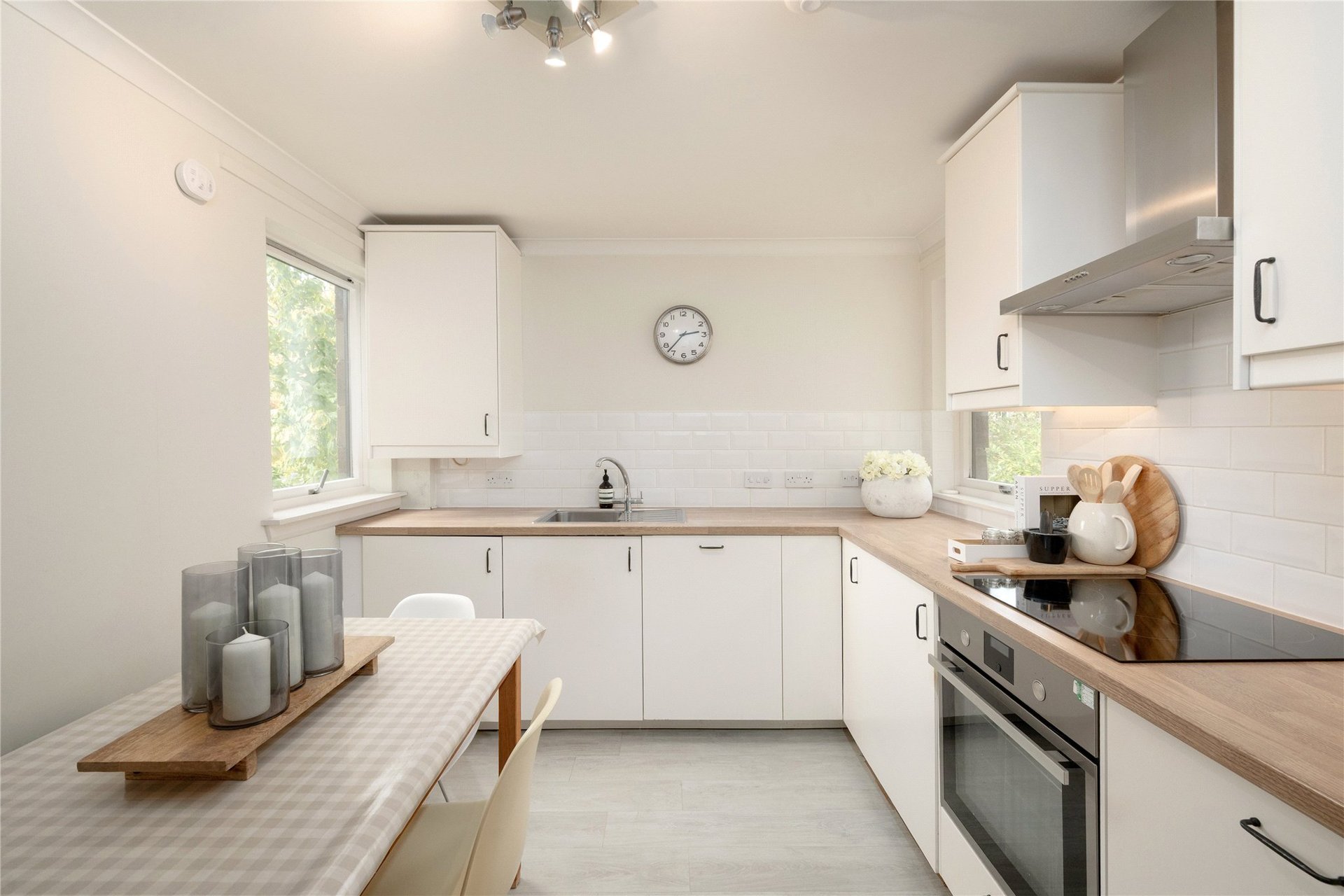 Flat 12, Mansewood Court, 52b Morningside Park, Morningside, Edinburgh, EH10 5HA - Picture #11
