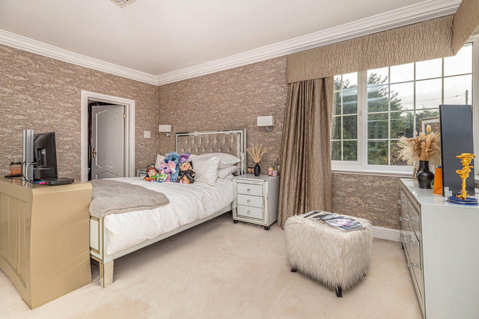 Braefoot House, Kittochside Road, Carmunnock, Glasgow, G76 9EP - Picture #25