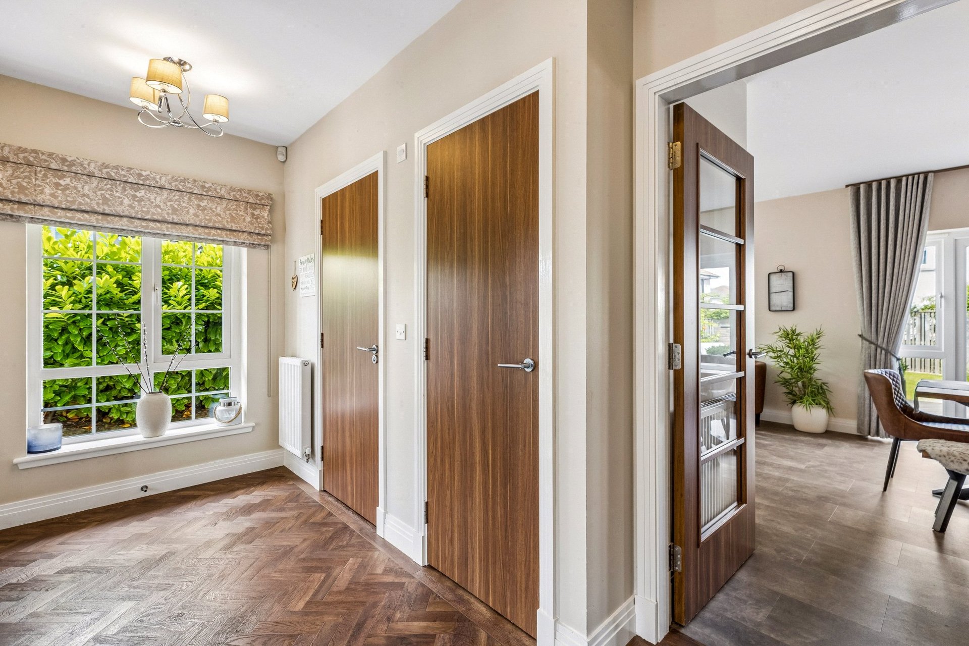 1 Grant Place, Bearsden, G61 3FA - Picture #10