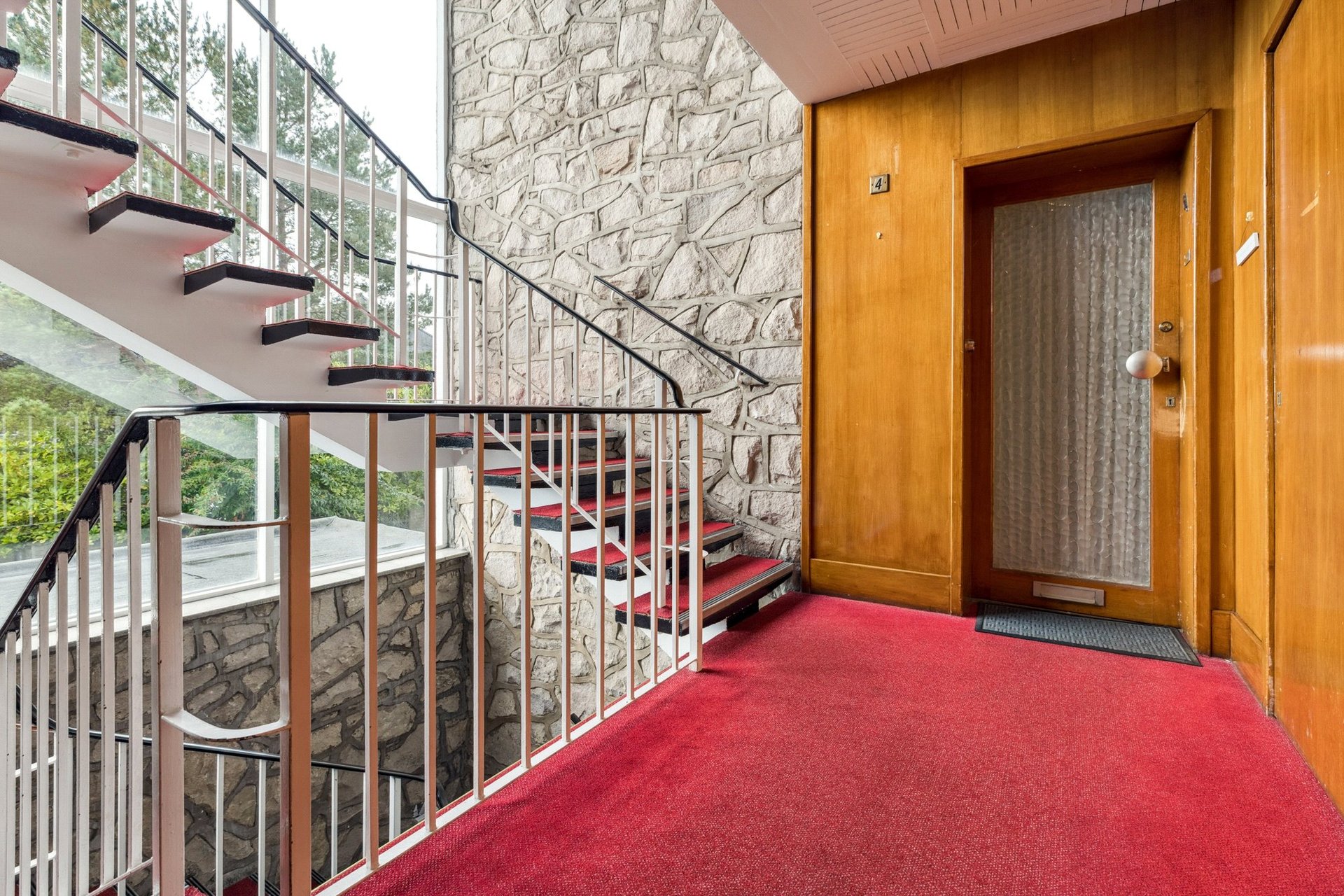Flat 4, 17 Kirkvale Drive, Newton Mearns, Glasgow, East Renfrewshire, G77 5HD - Picture #3