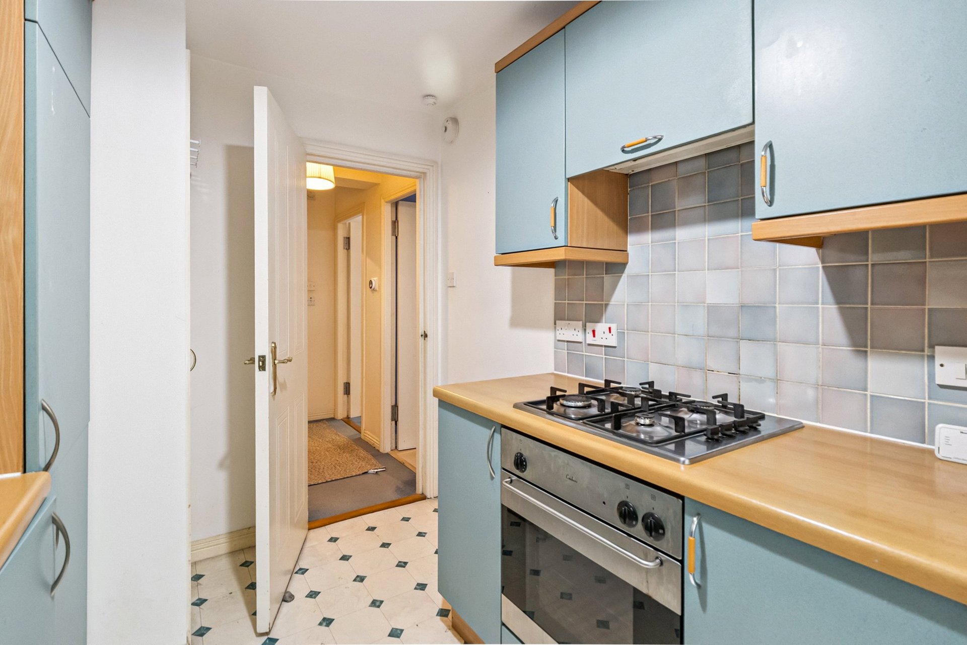 9/2 Huntingdon Place, Edinburgh, Midlothian, EH7 4AX - Picture #6