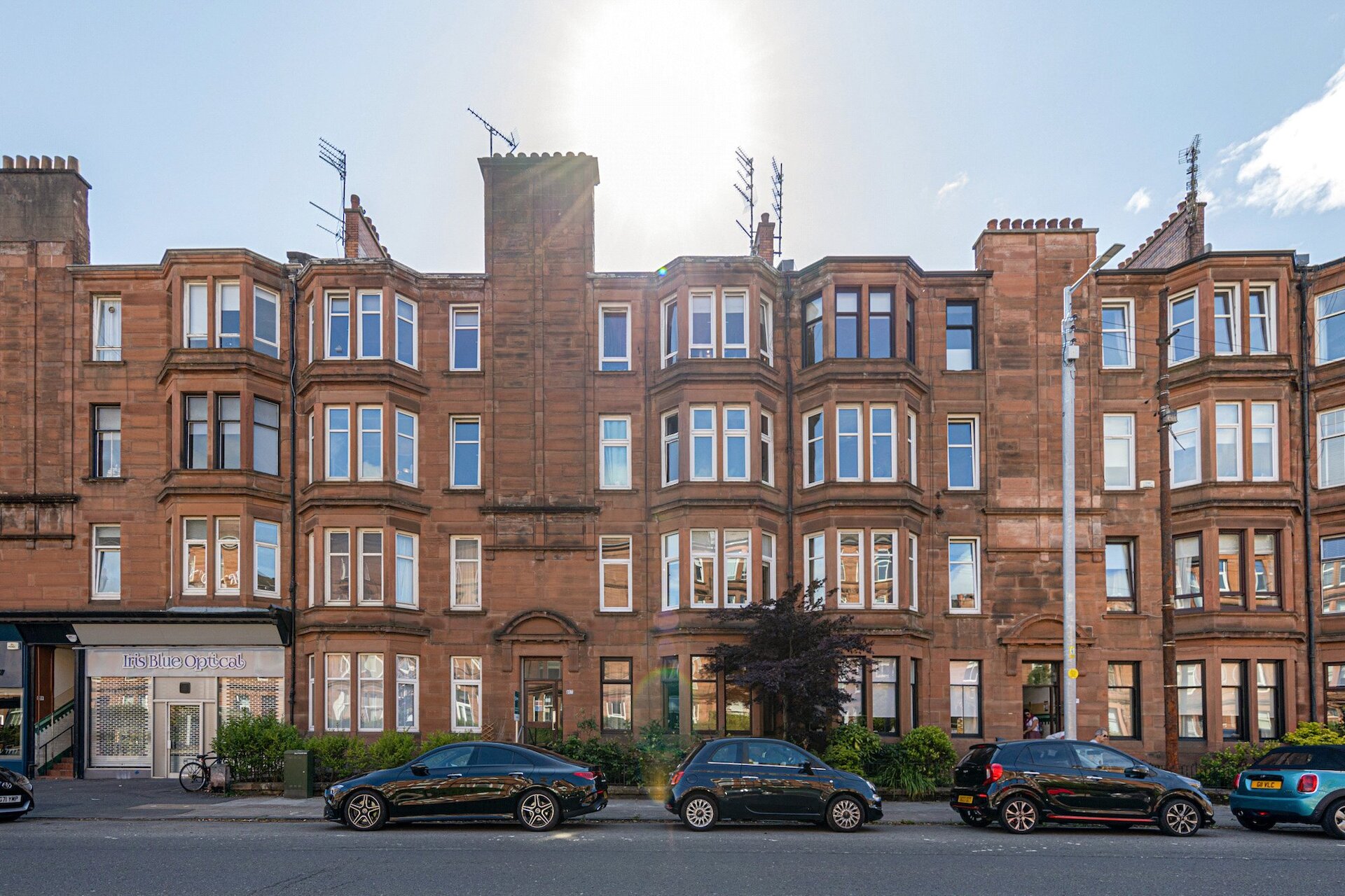 2/2, 267 Crow Road, Broomhill, Glasgow, G11 7BE - Picture #1