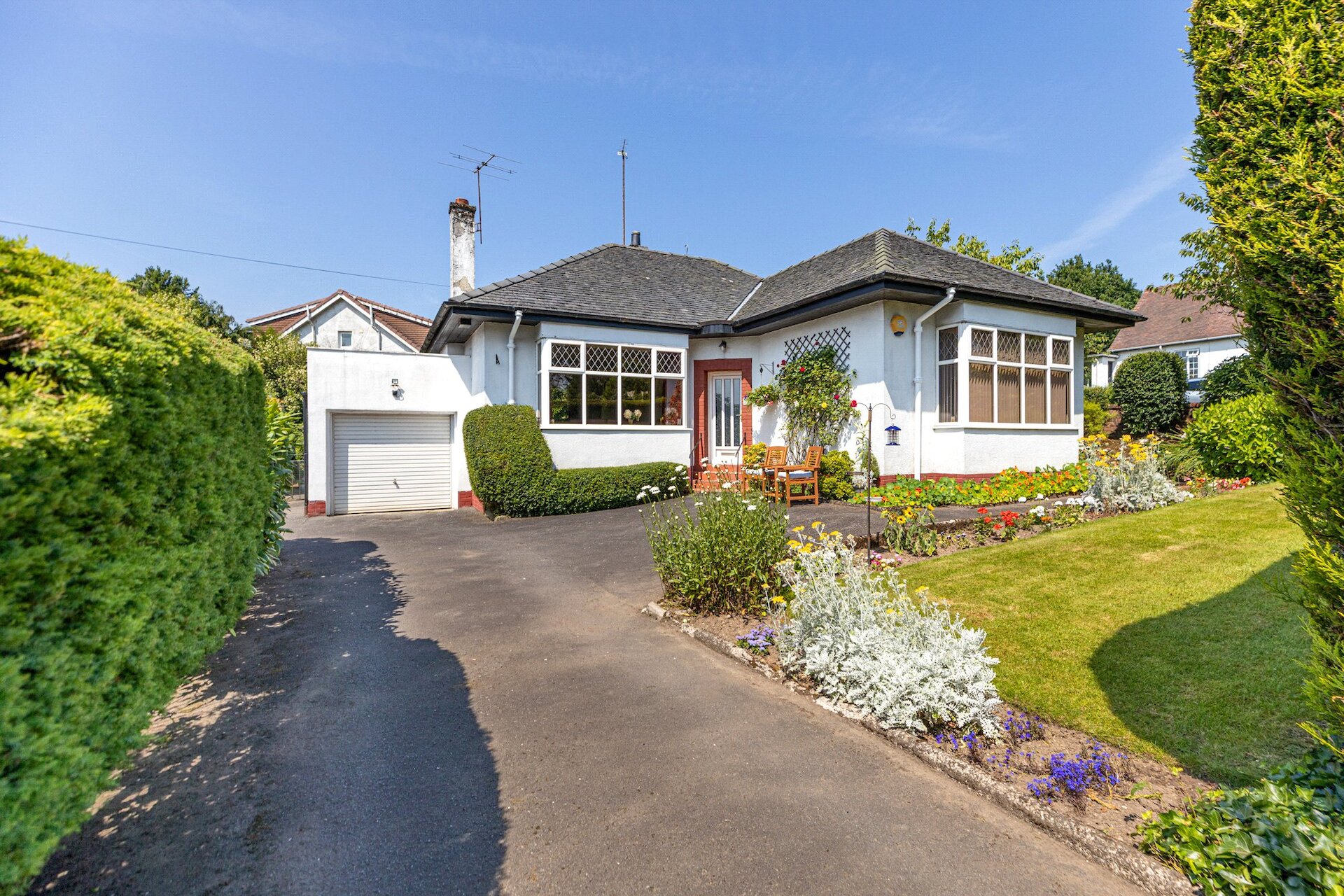 48 Pendicle Road, Bearsden, G61 1EE - Picture #1
