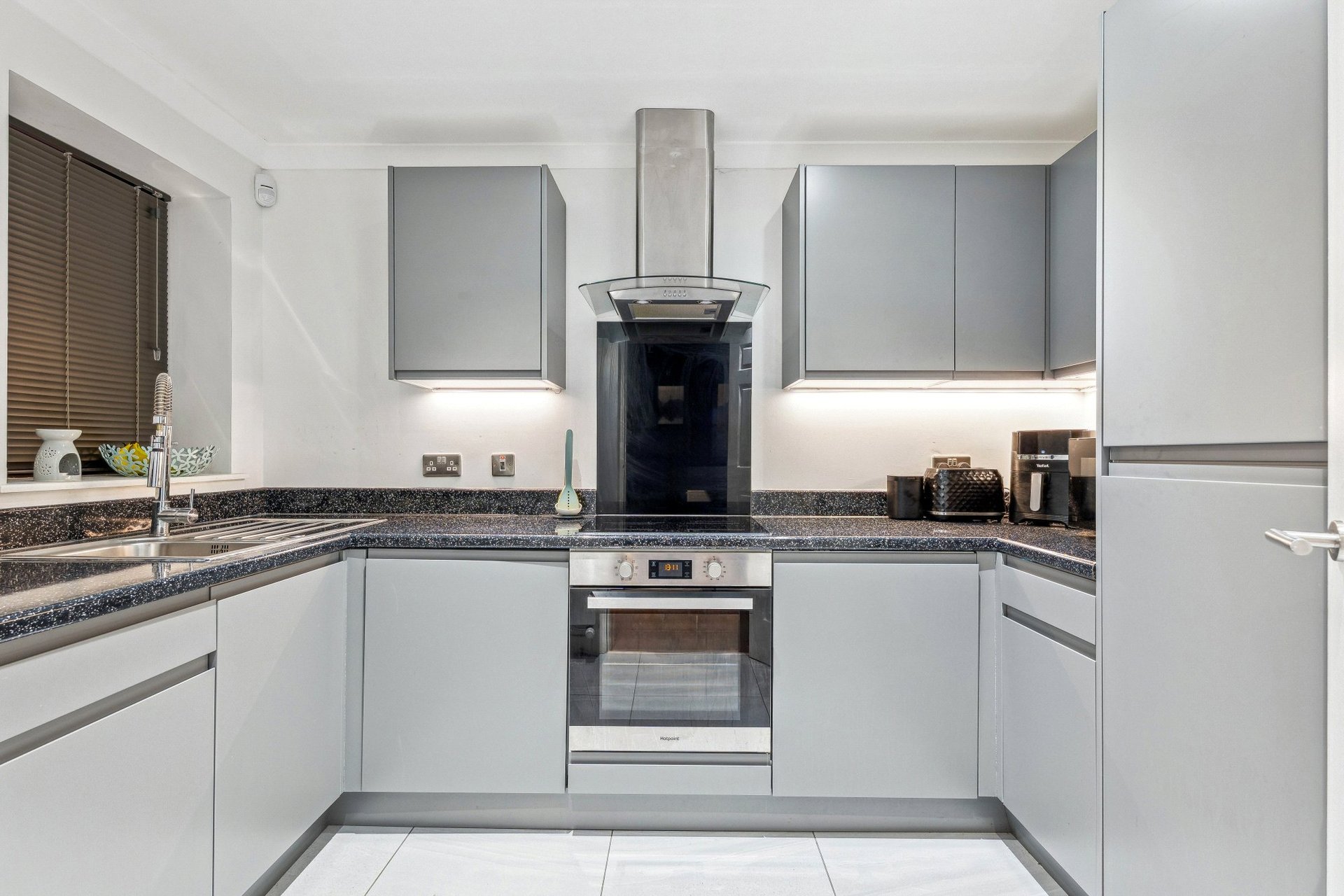 Flat 6, 81 Lancefield Quay, Finnieston, Glasgow City, G3 8HA - Picture #9