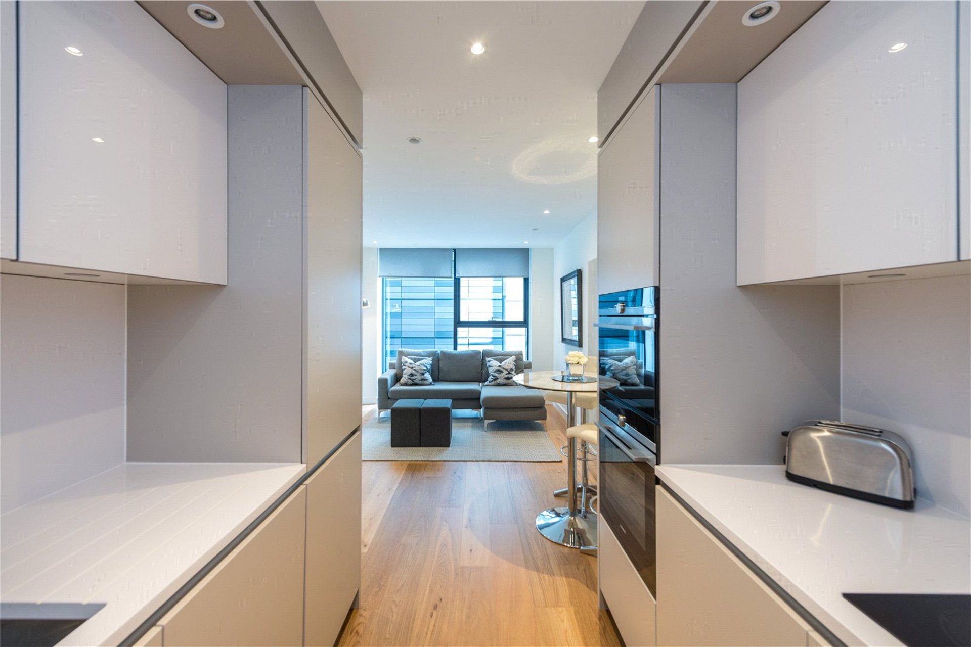 Flat 22, 3 Simpson Loan, Edinburgh, EH3 9GZ - Picture #17