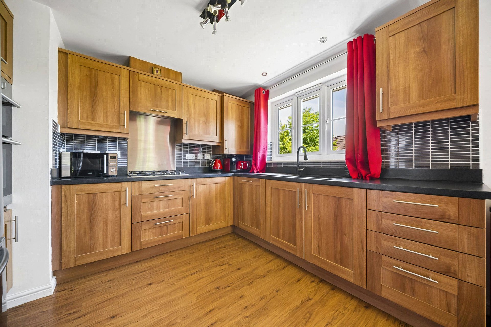 2 Burnbrae View, Bonnyrigg, EH19 3BZ - Picture #7