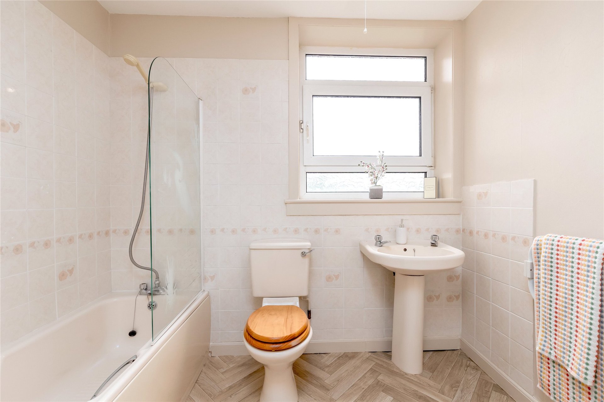 Flat 6, Almond Court West, 3 Braehead Park, Edinburgh, Midlothian, EH4 6AY - Picture #11