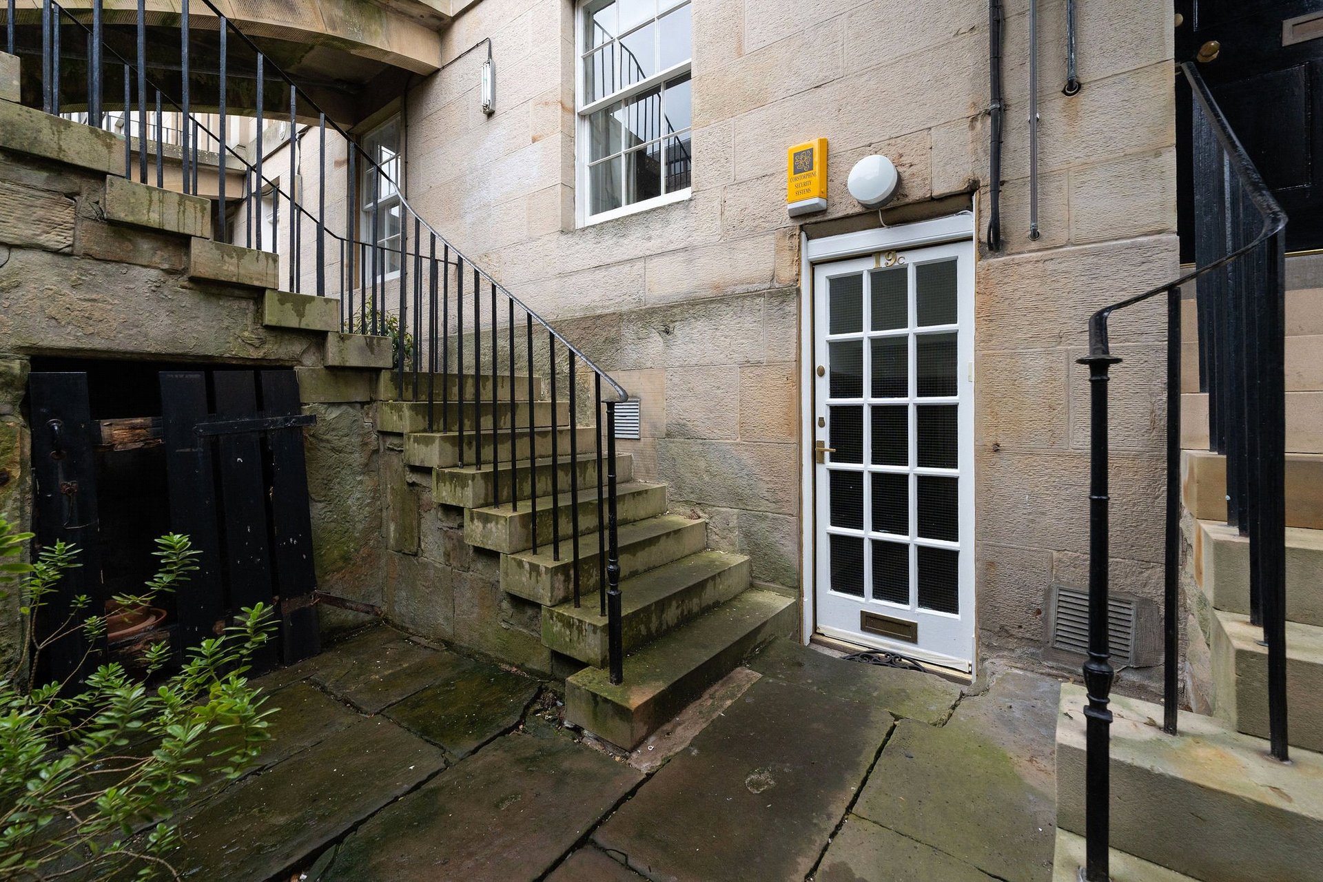 19C Fettes Row, Edinburgh, Midlothian, EH3 6RH - Picture #2