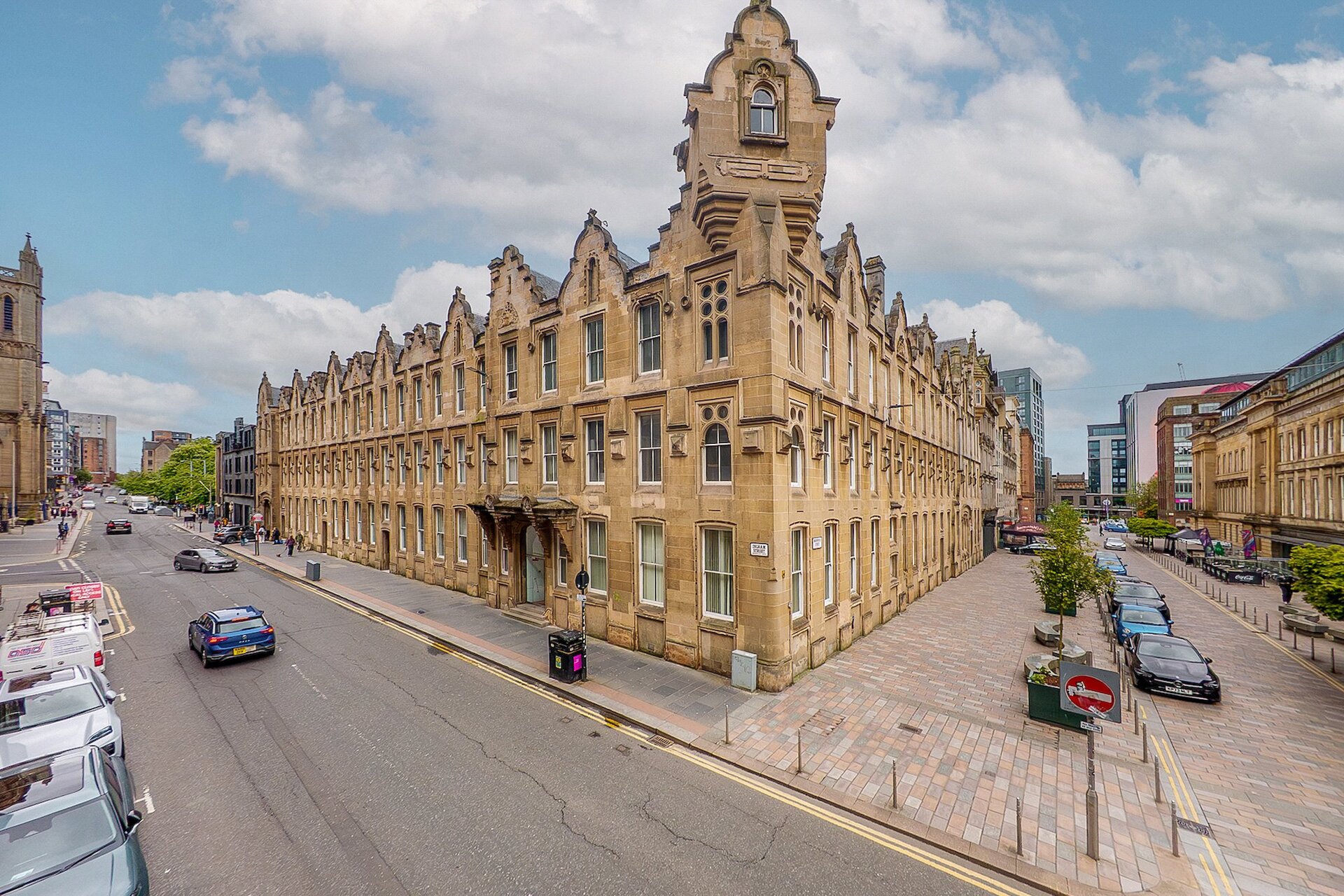 Flat 2/3, 131 Ingram Street, Merchant City, Glasgow City, G1 1DJ - Picture #1