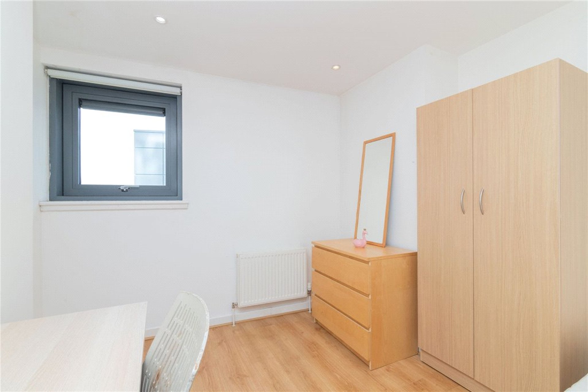 8/3, 1 Meadowside Quay Square, Glasgow, G11 6BS - Picture #17