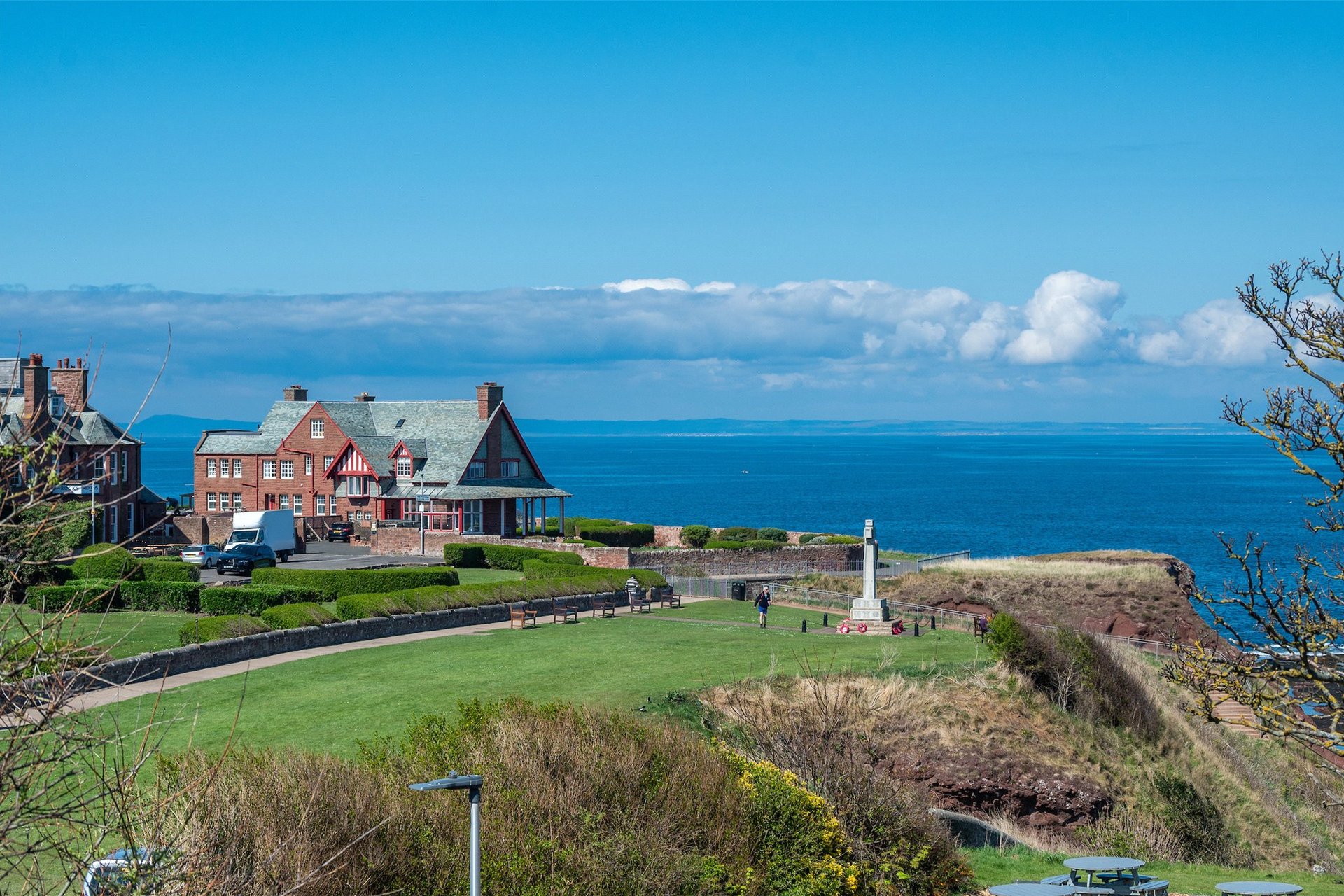 Redheugh, 13 Bayswell Park, Dunbar, East Lothian, EH42 1AE - Picture #2