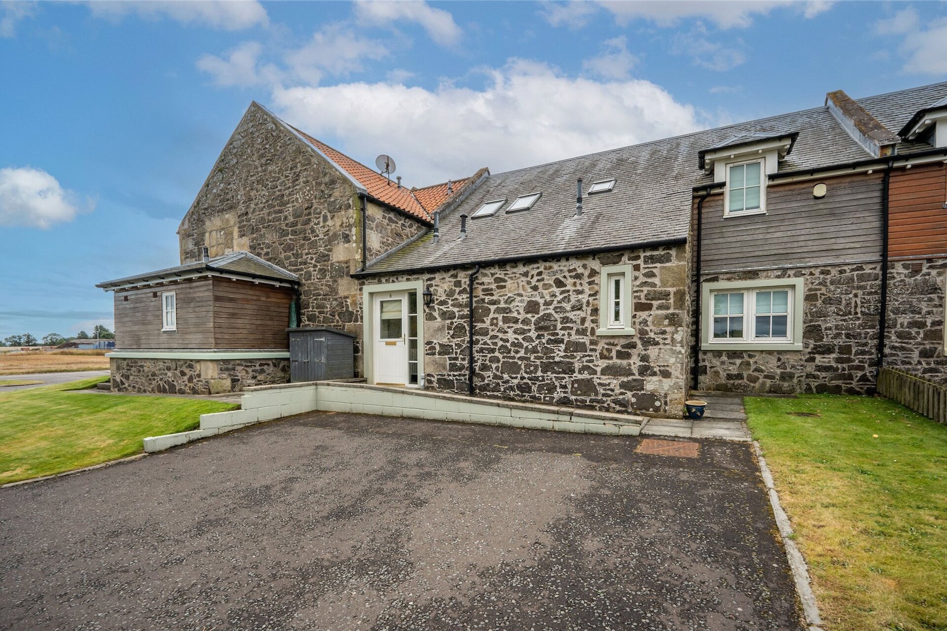 8 Pitlethie Steading, Leuchars, St. Andrews, Fife, KY16 0EJ - Picture #6