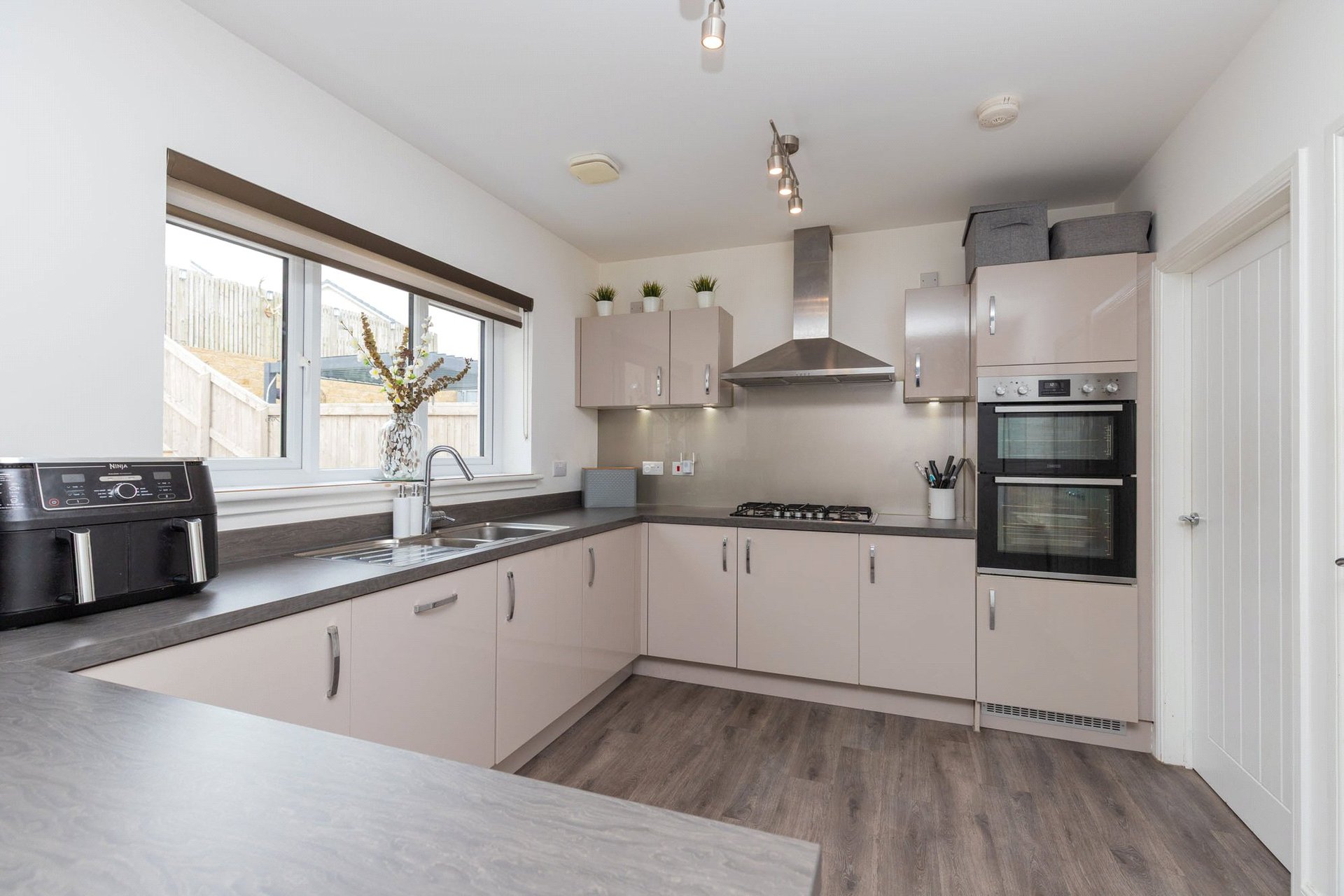 32 Duncolm View, Barrhead, Glasgow, East Renfrewshire, G78 2BS - Picture #17