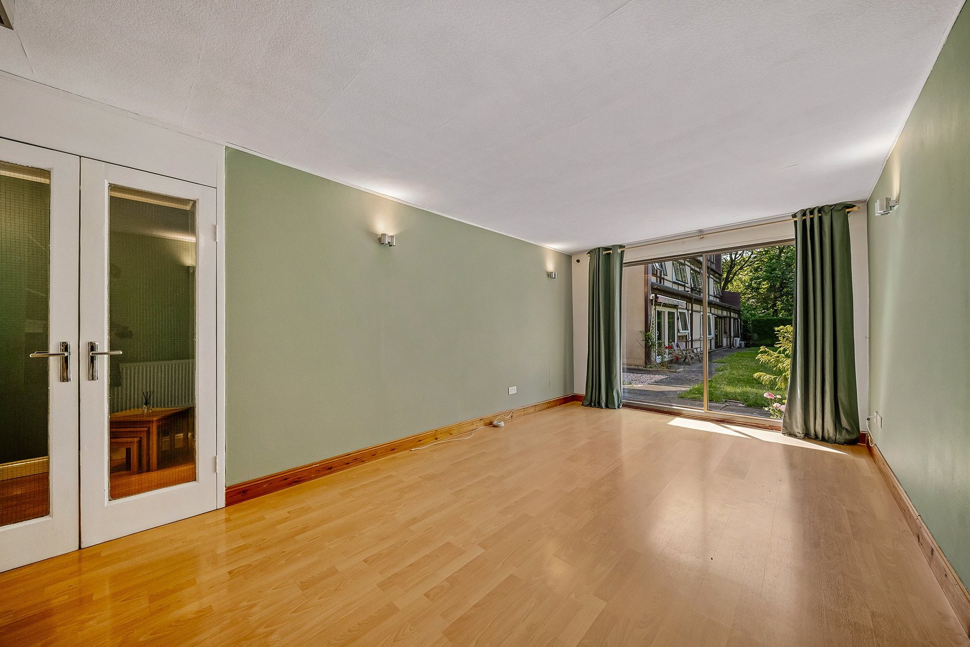 121/11 Comiston Drive, Morningside, Edinburgh, EH10 5QU - Picture #4