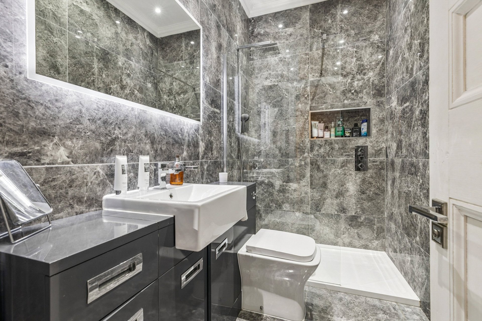 Flat 0/1, 10 Underwood Street, Shawlands, Glasgow, G41 3EP - Picture #16