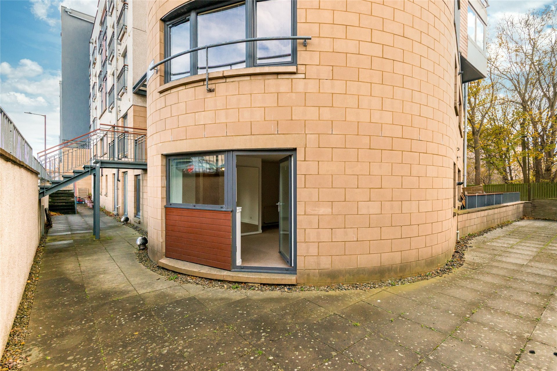 16/2 East Pilton Farm Rigg, Edinburgh, EH5 2GE - Picture #30