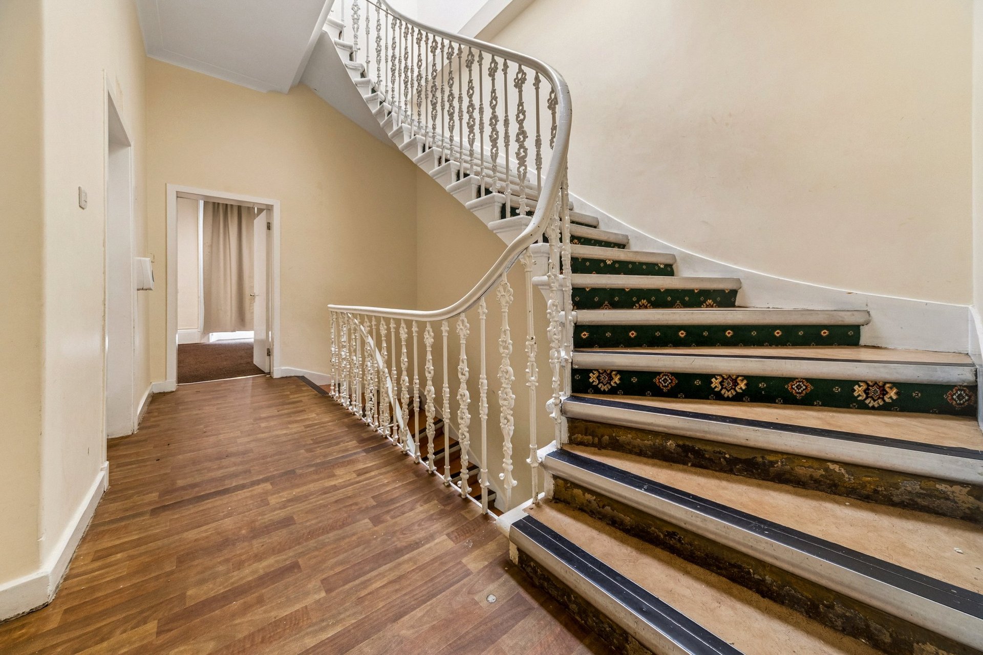 25 Woodside Place, Park, Glasgow, G3 7QL - Picture #19