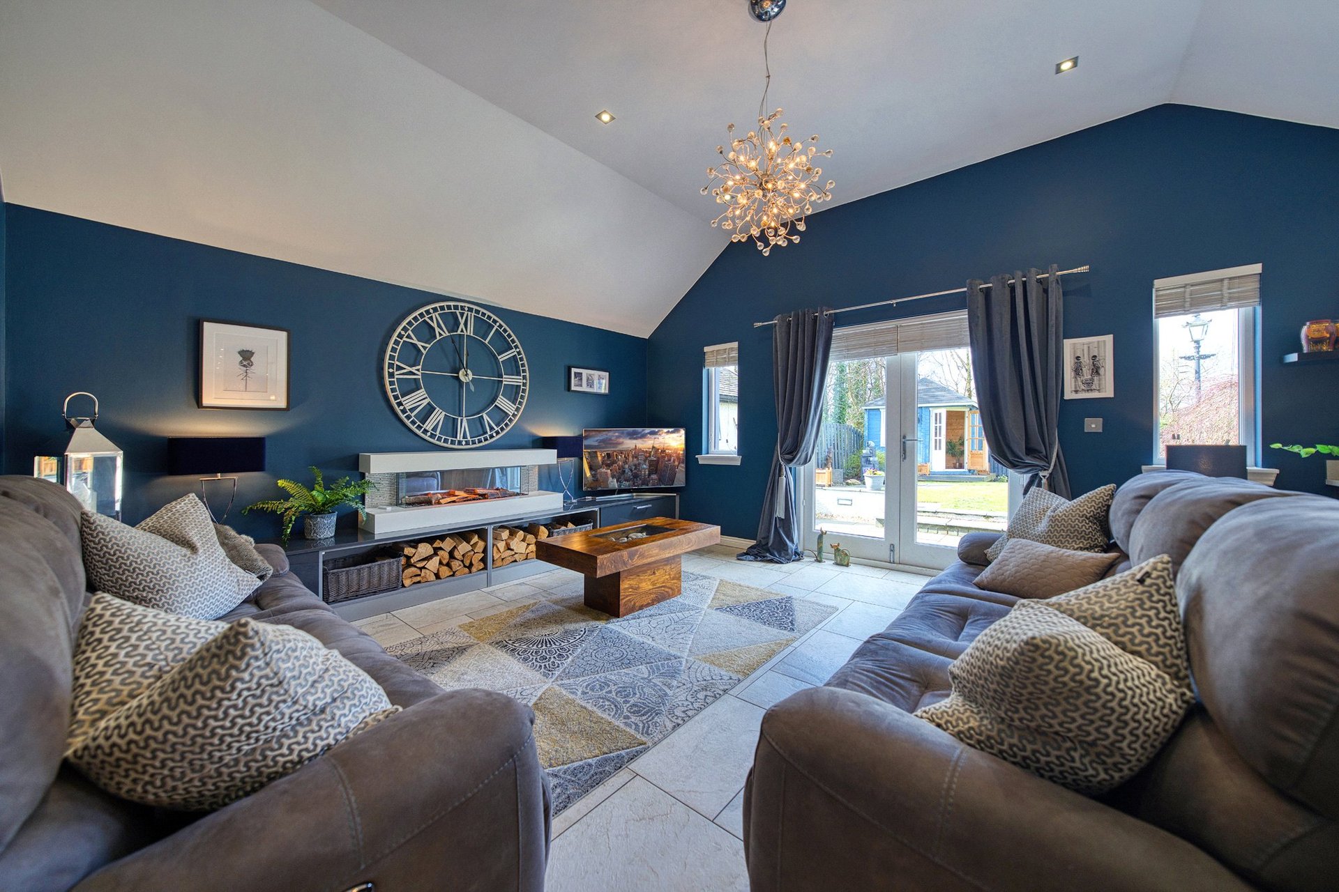 8 Dun Park, Kirkintilloch, East Dunbartonshire, G66 2DU - Picture #9