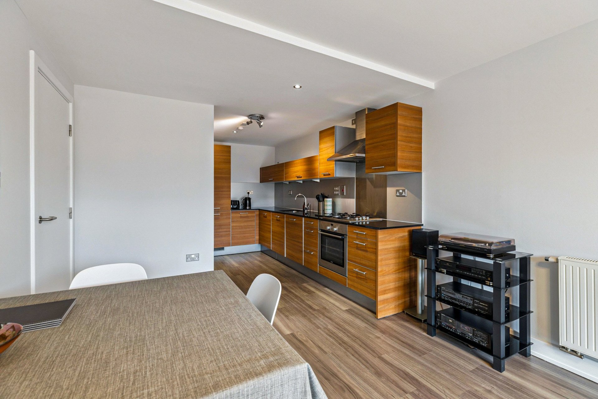 Flat 8/2 McIntyre & Hogg, 120 Ingram Street, Merchant City, Glasgow City, G1 1EJ - Picture #8