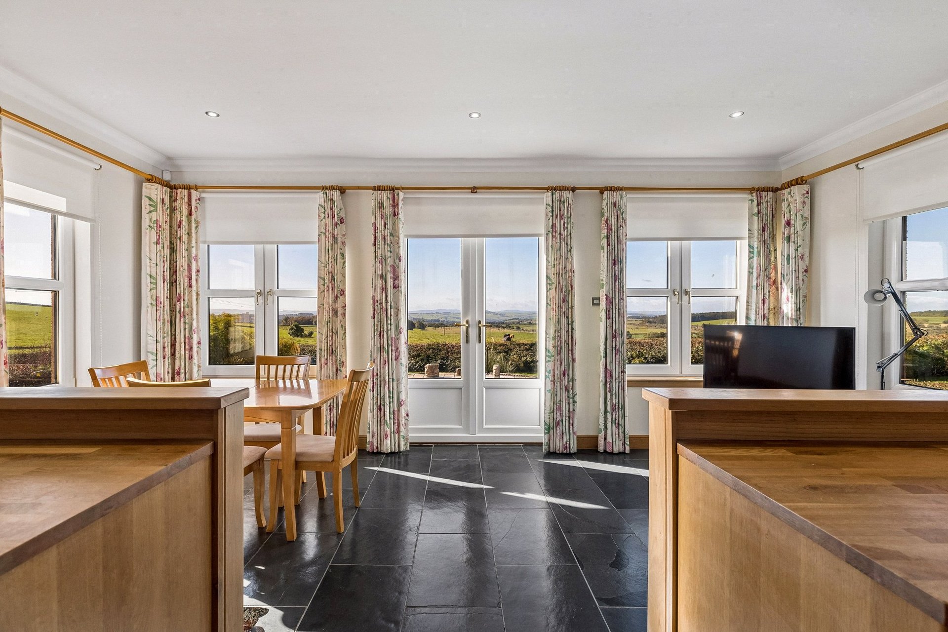 Cairnview, Carluke, South Lanarkshire, ML8 4QR - Picture #19