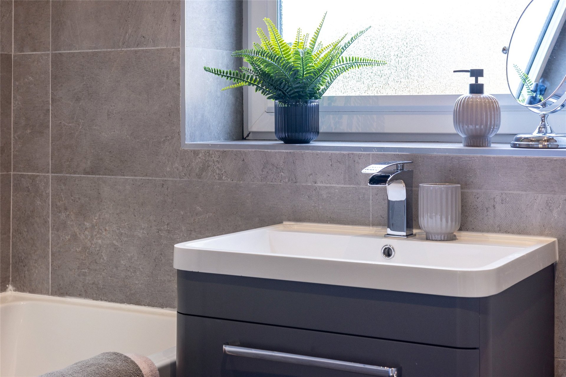 14 Hillside Avenue, Bearsden, G61 3QE - Picture #30