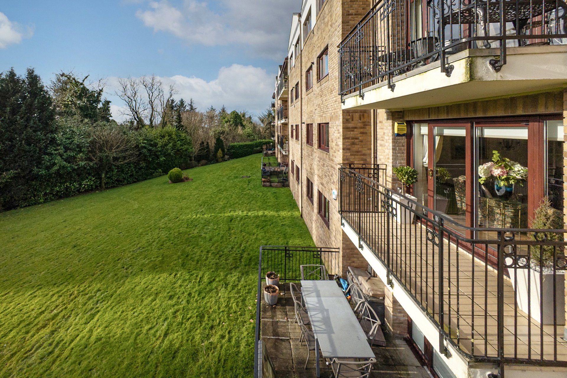 27 Ravenscourt, Thorntonhall, Glasgow, South Lanarkshire, G74 5AZ - Picture #27