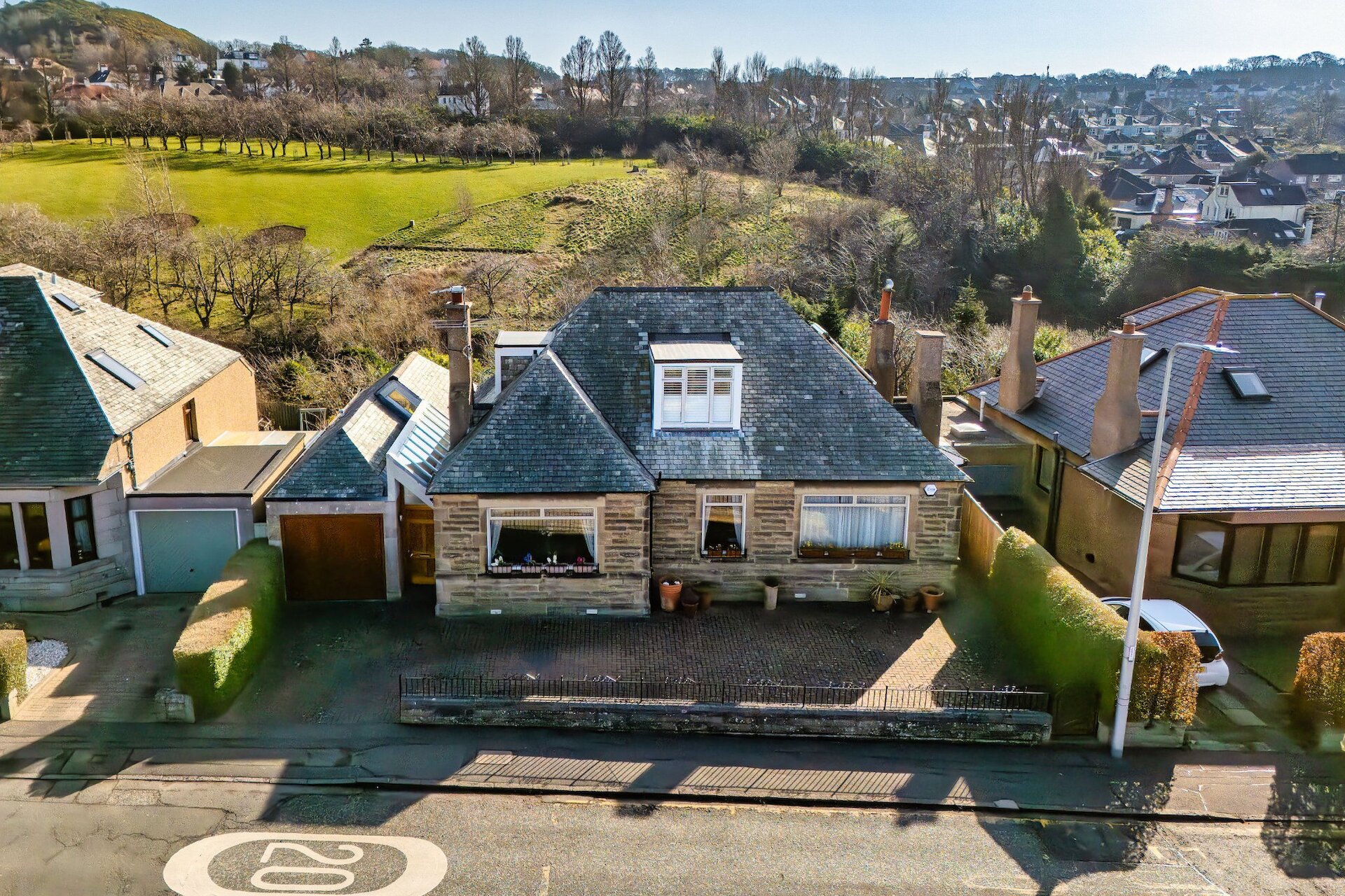 101 Greenbank Crescent, Greenbank, Edinburgh, EH10 5TA - Picture #1