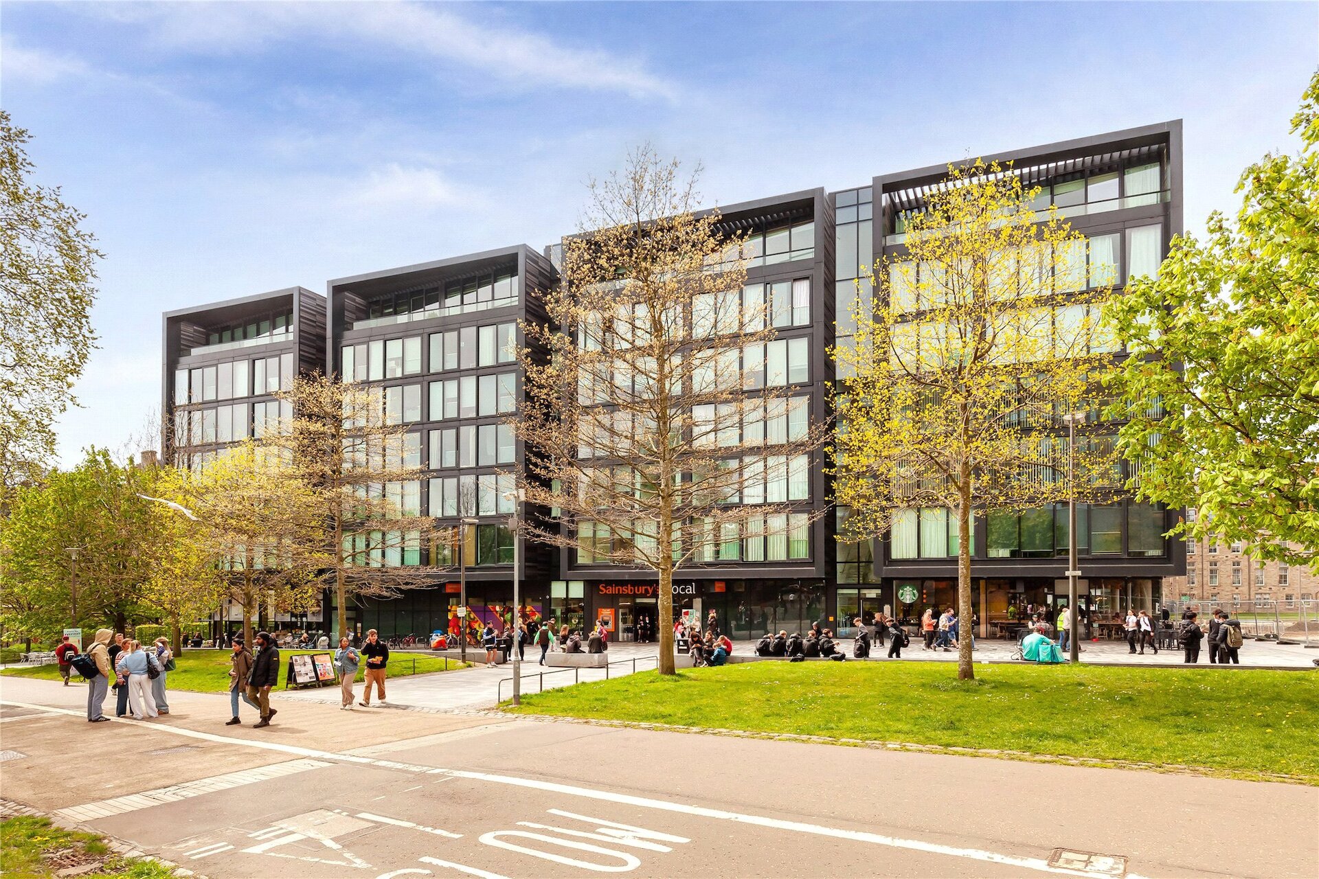 Flat 33, 28 Simpson Loan, Quartermile, Edinburgh, EH3 9GG - Picture #1