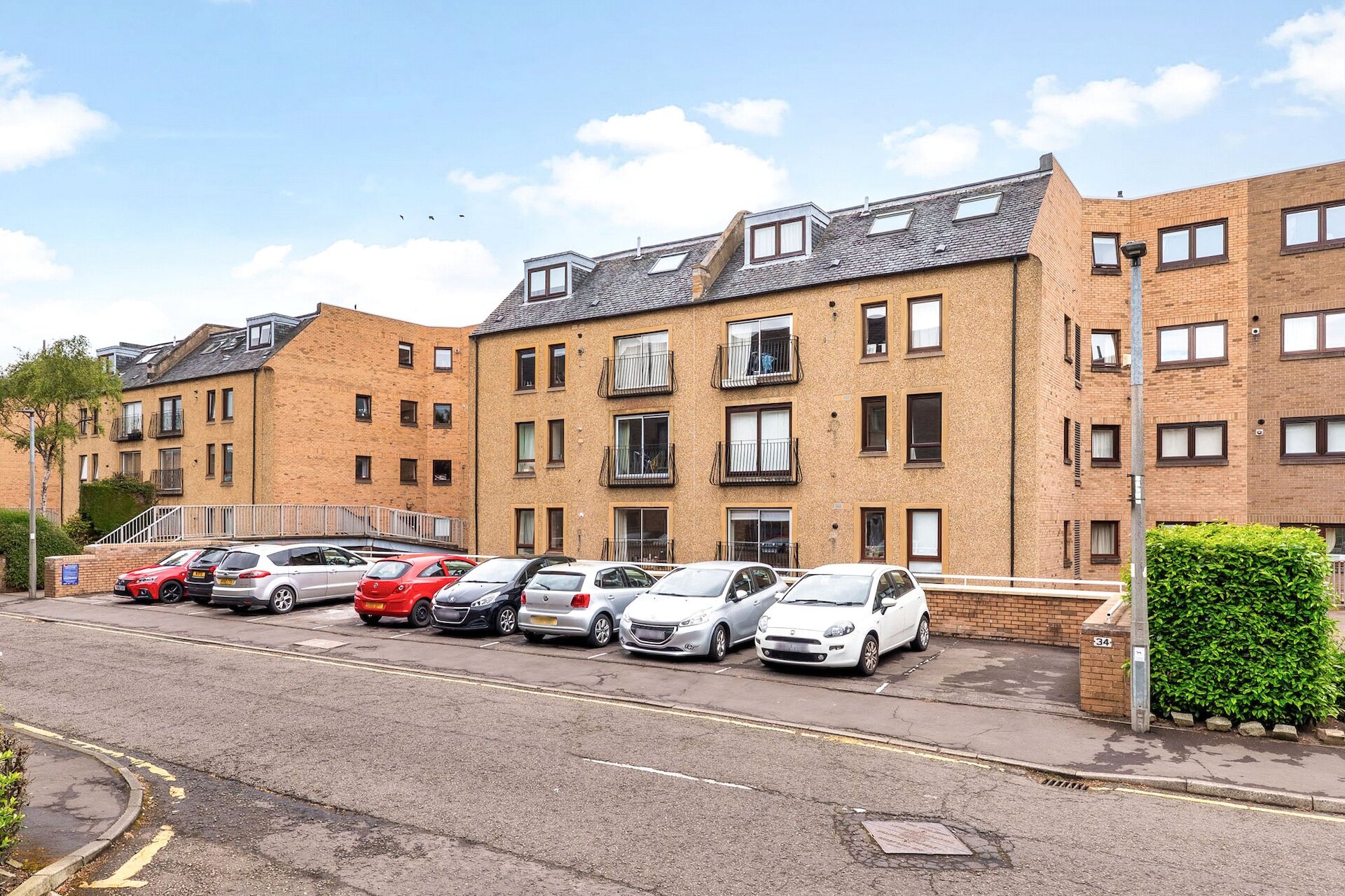 26/4 East Parkside, Edinburgh, EH16 5XN - Picture #1