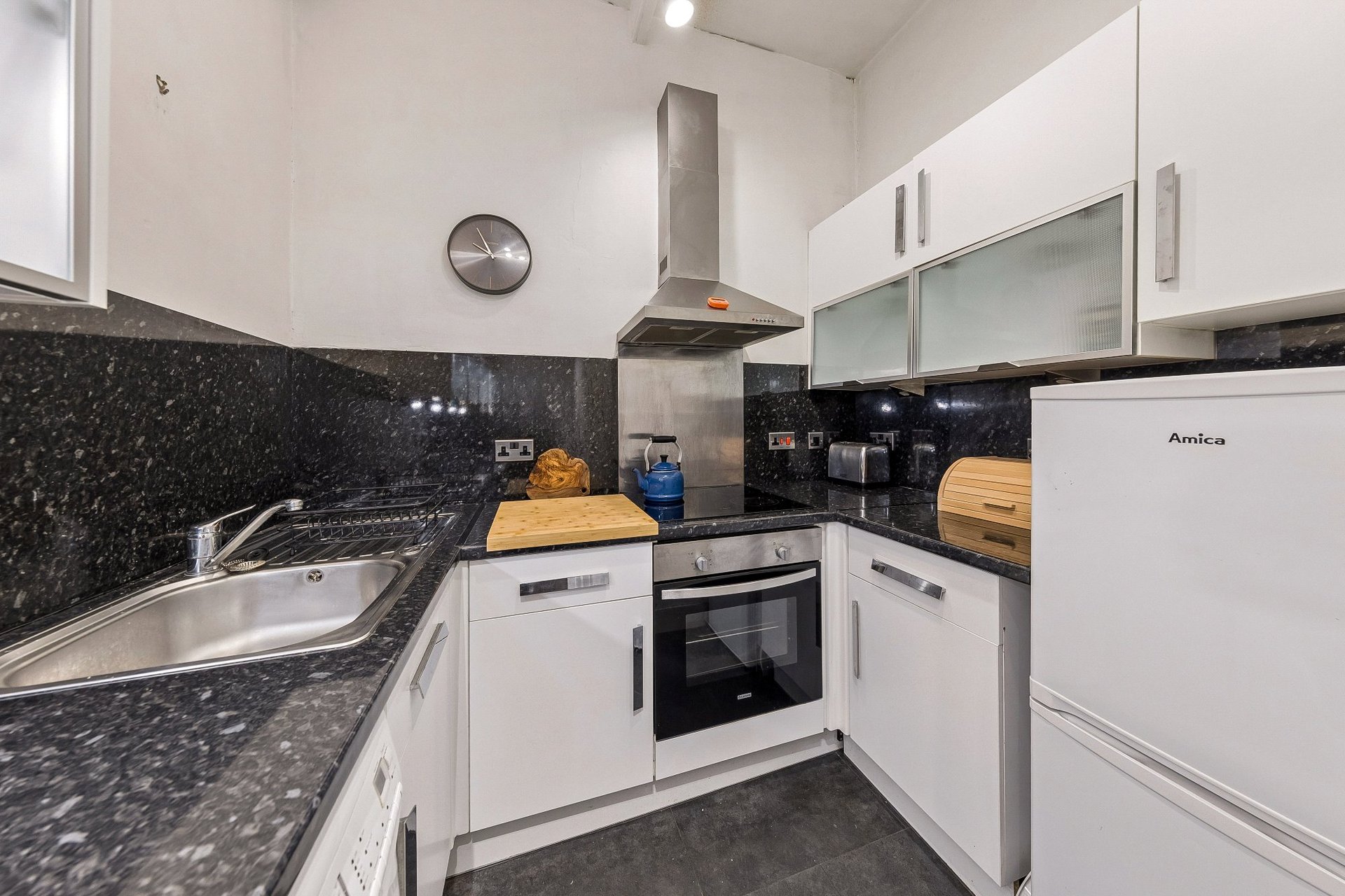 0/2, 17 Nairn Street, Yorkhill, Glasgow, G3 8SE - Picture #8