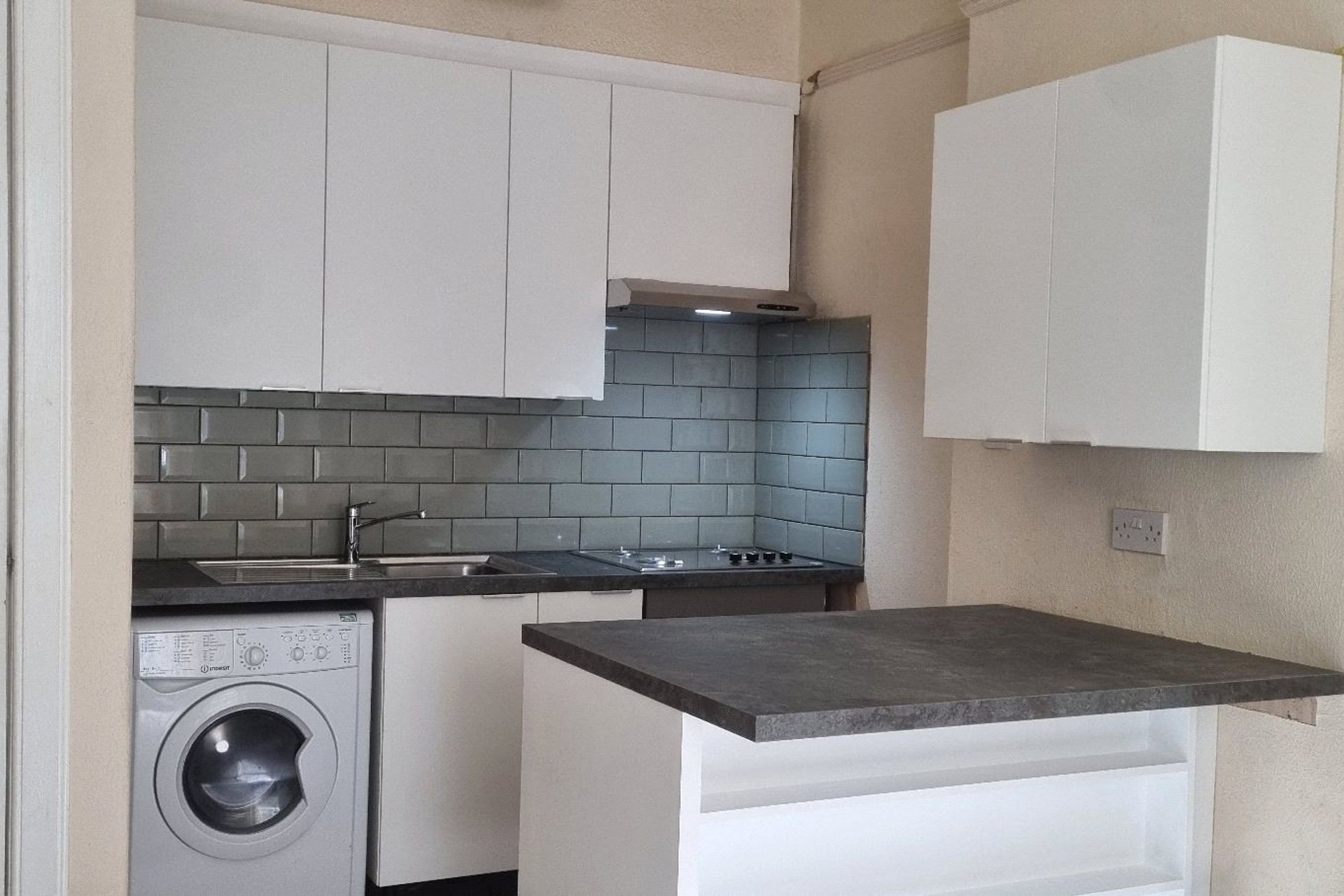 Flat 2, 2 Bruce Street, Edinburgh, Midlothian, EH10 5JE - Picture #4