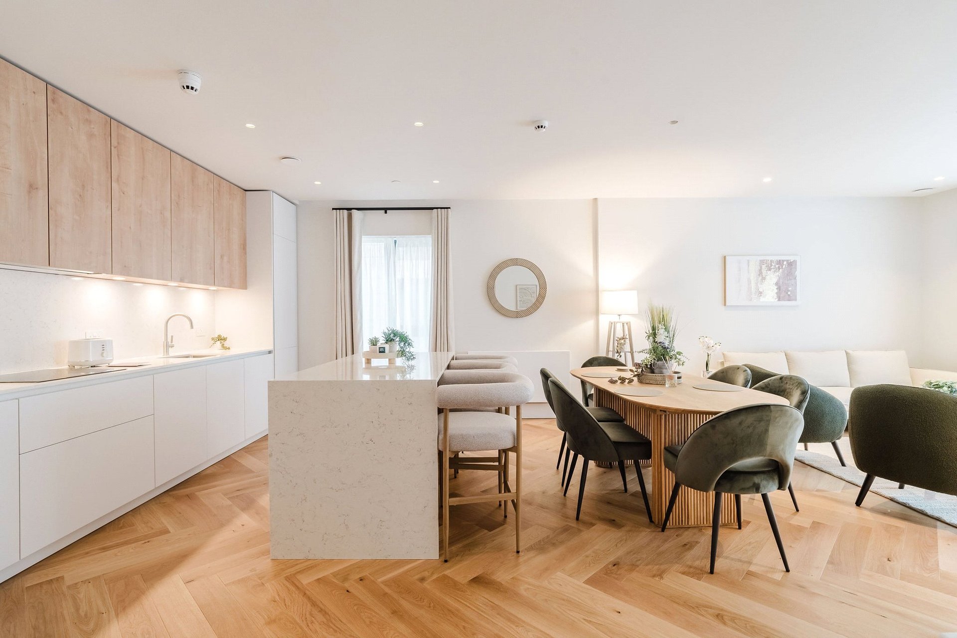 Flat 8 (Pavilion B), 3 Elder Street, Edinburgh, Midlothian, EH1 3BP - Picture #2