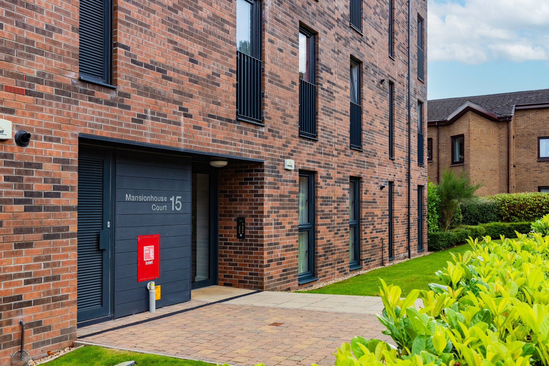 Flat 2, 15 Mansionhouse Court, Langside, Glasgow, G41 3DE - Picture #3