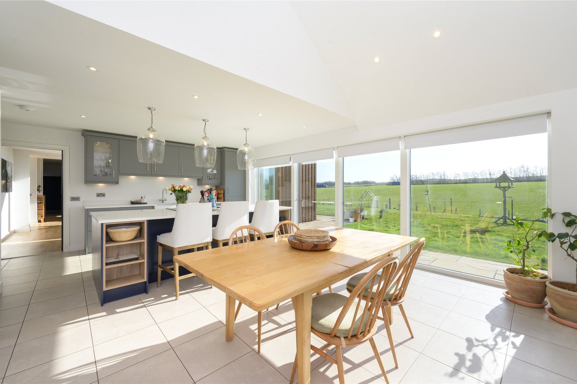 Bella Vista, 15 Longford Crofts, West Calder, West Lothian, EH55 8FD - Picture #12