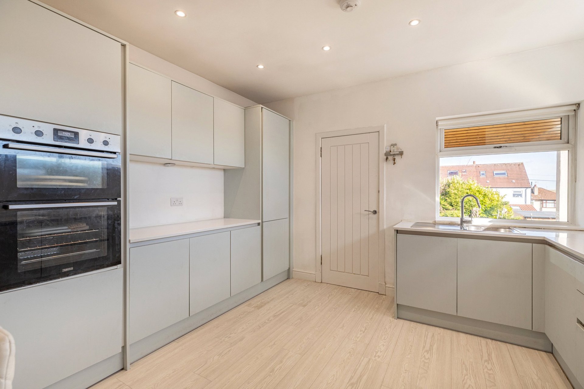 8 Earn Avenue, Bearsden, G61 2PX - Picture #11