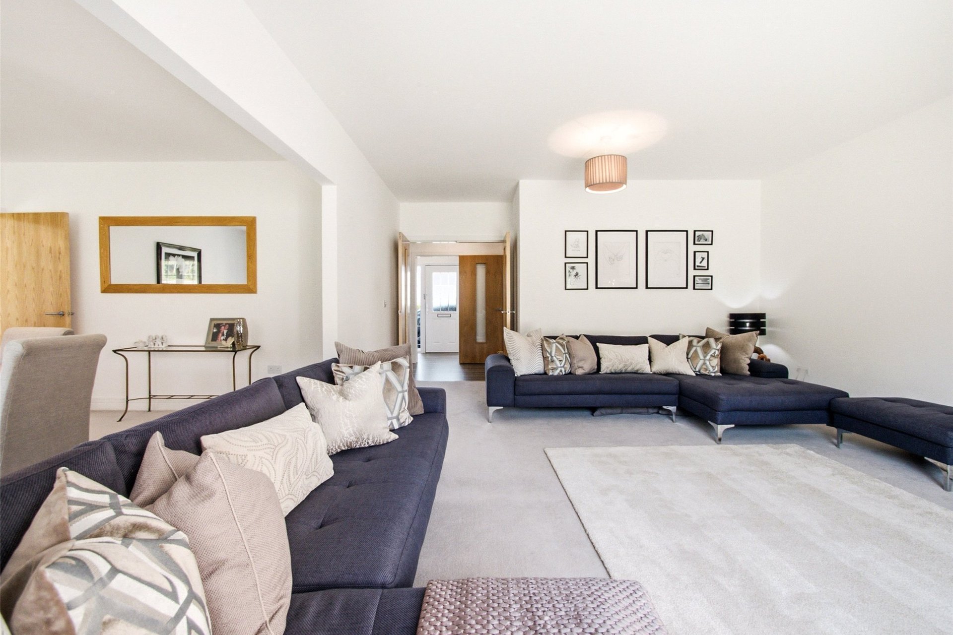 37 Whinstone Place, Ratho, Newbridge, Midlothian, EH28 8AD - Picture #4