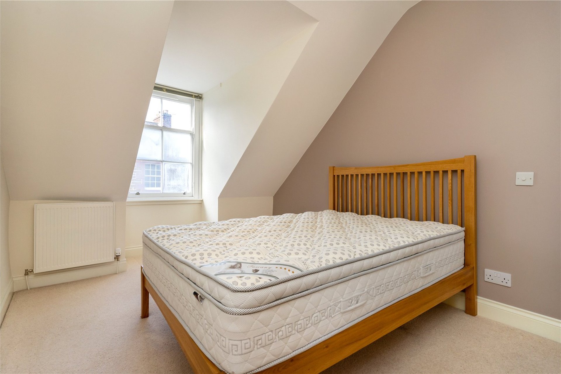 Teac Failte, 2 High Street, Melrose, Scottish Borders, TD6 9PA - Picture #12