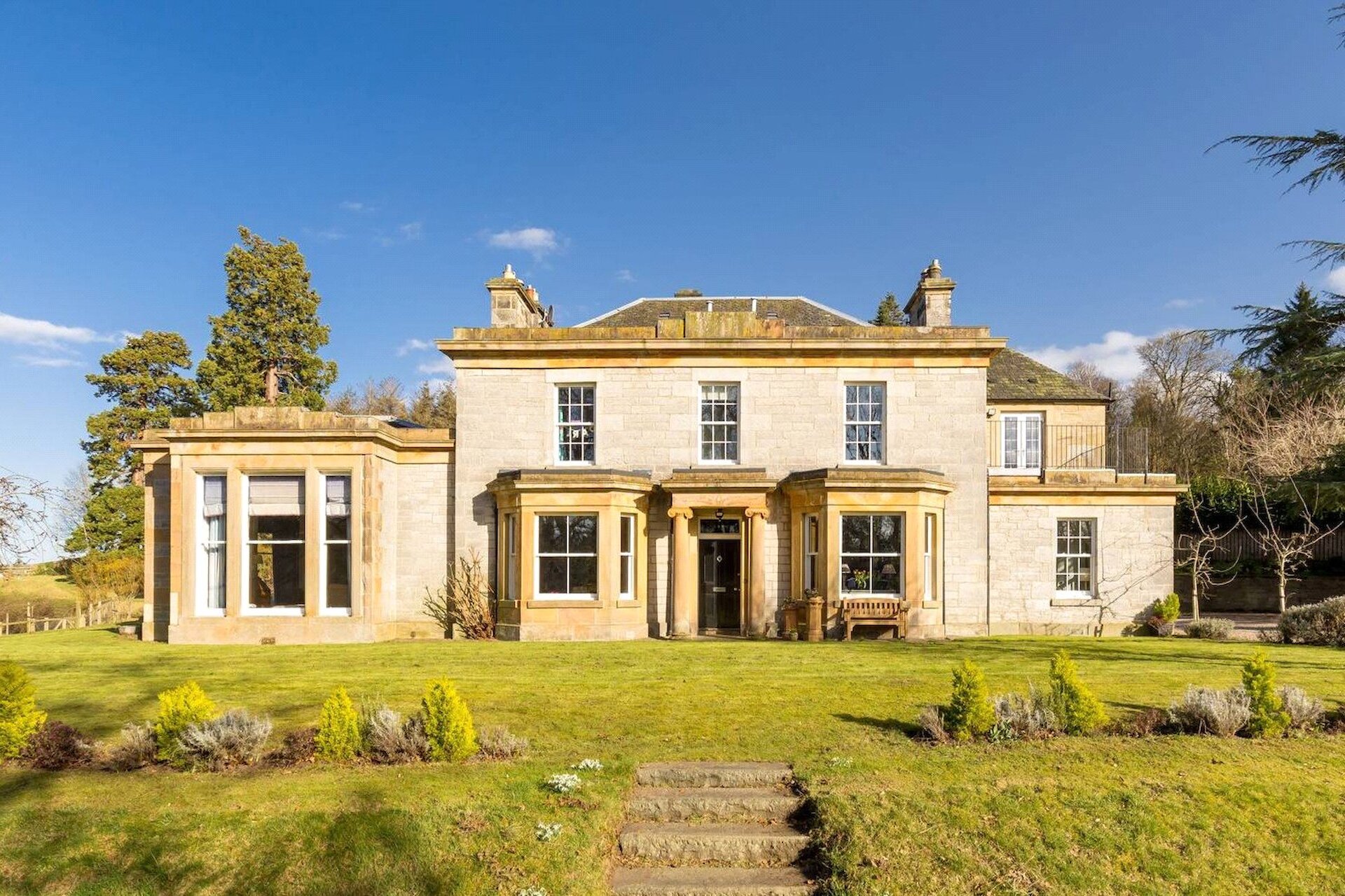 Briary House & Gate Lodge, Polton Bank, Lasswade, EH18 1JW - Picture #1