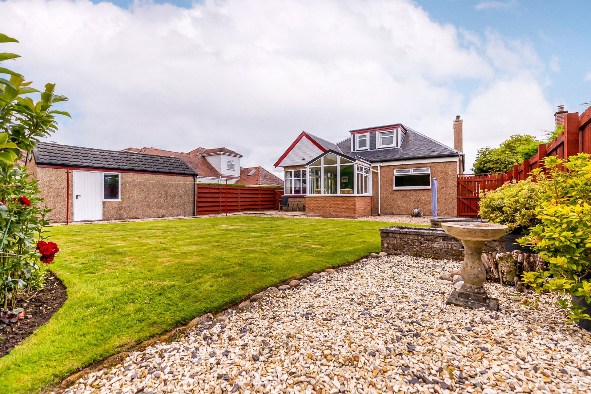 23 Iain Road, Bearsden, G61 4PA - Picture #47