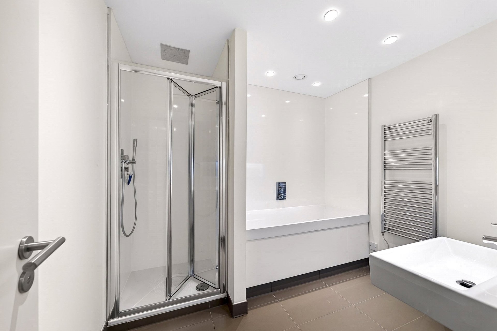 Flat 5, 12 Simpson Loan, Edinburgh, EH3 9GP - Picture #20