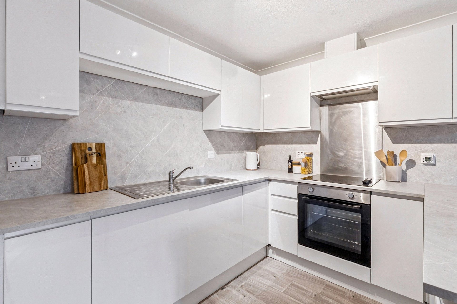 Flat 20, Norval Court, 12 Norval Street, Partick, Glasgow, G11 7RX - Picture #9